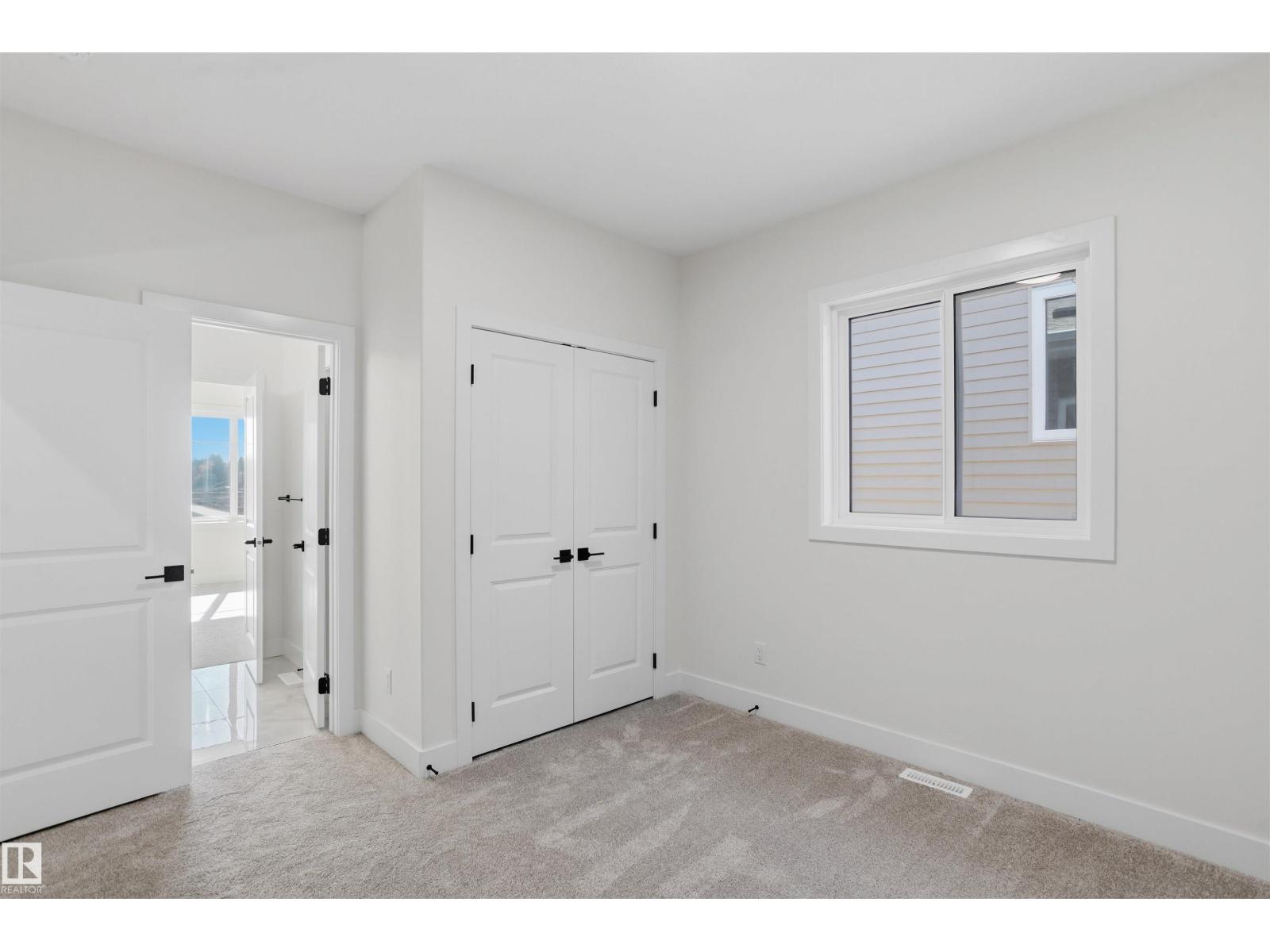 2310 6a Av Sw Property Photo 42