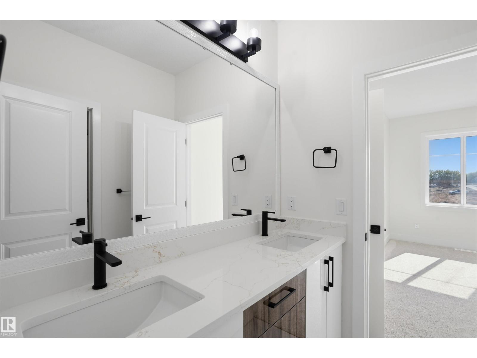 2310 6a Av Sw Property Photo 43