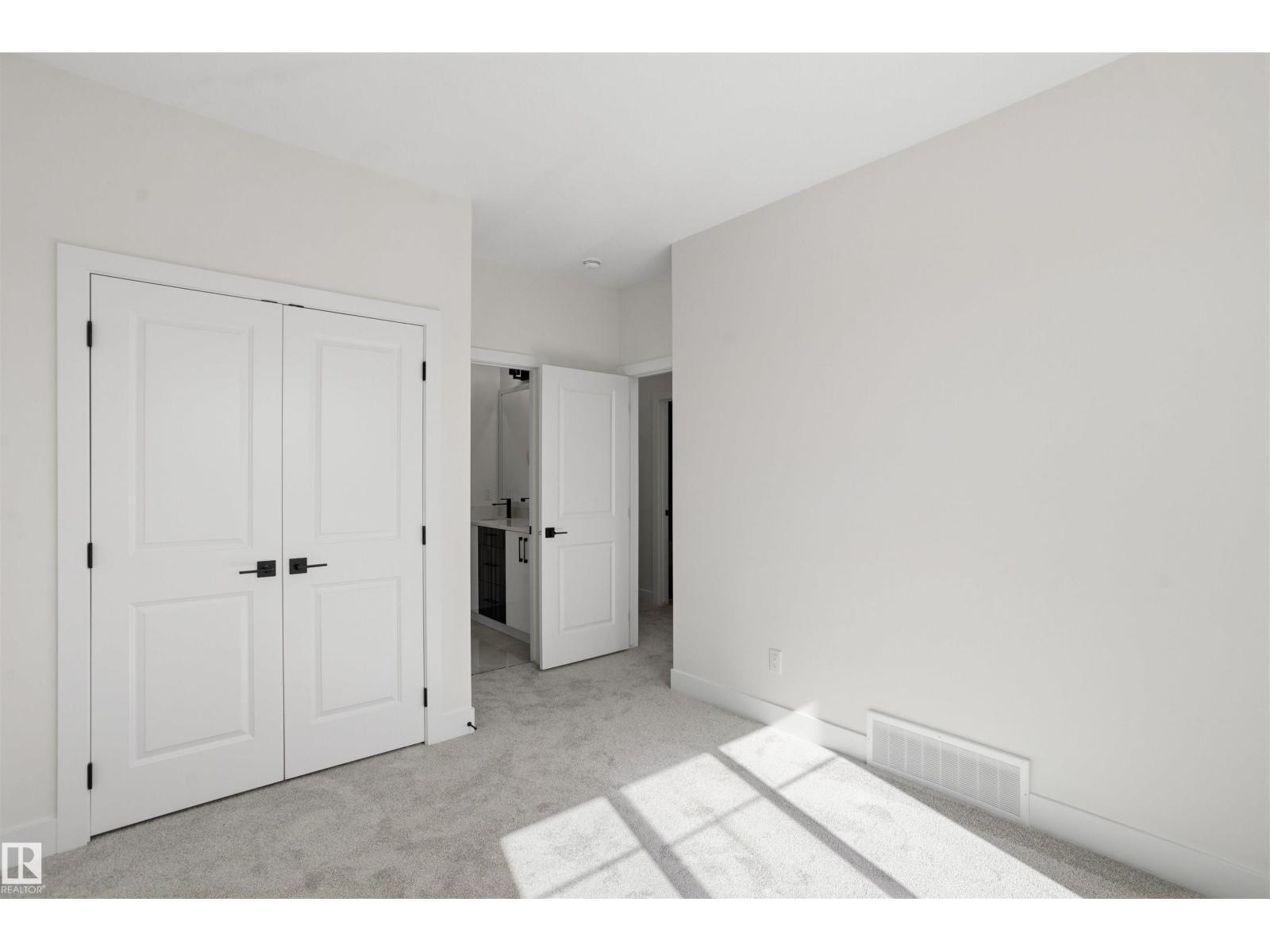 2310 6a Av Sw Property Photo 46