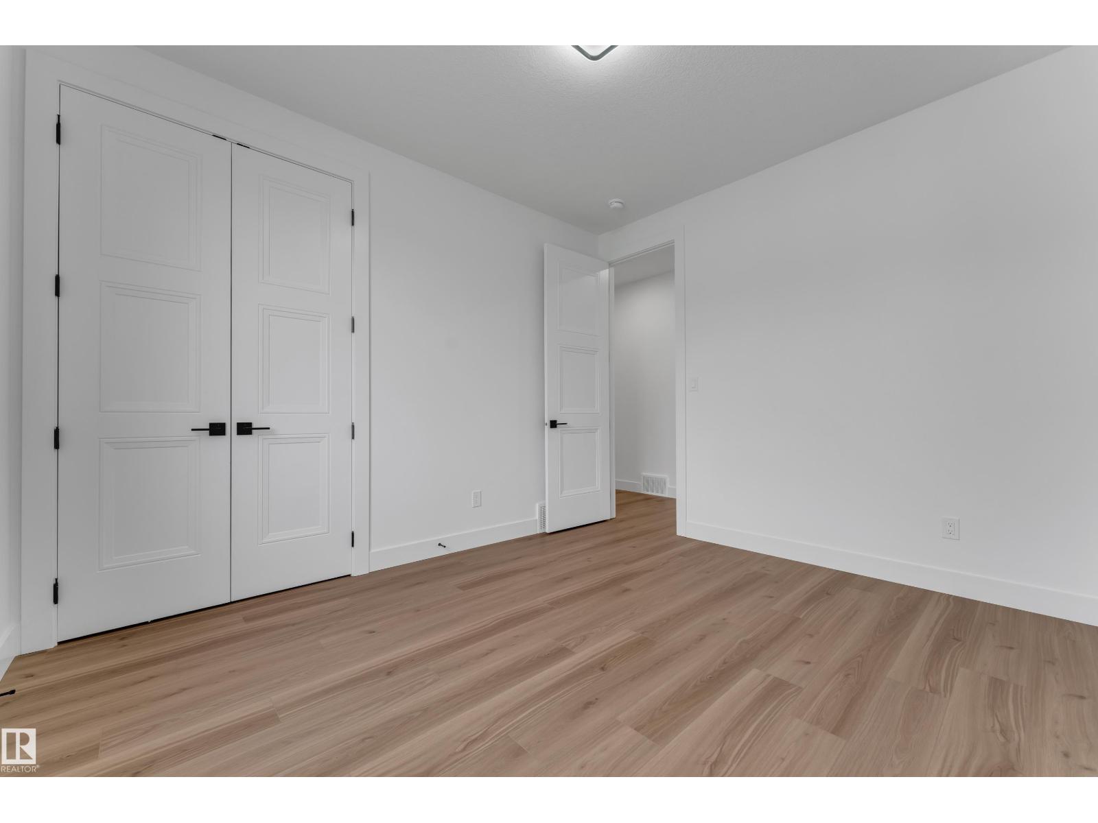 2015 156 Av Nw Property Photo 30