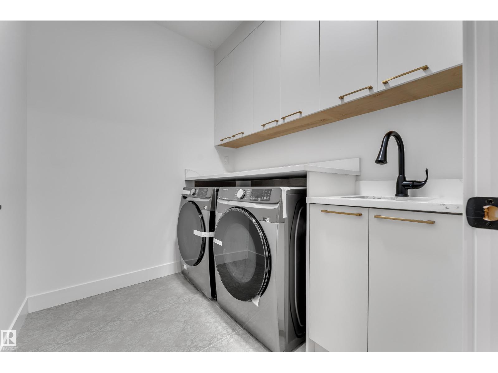 2015 156 Av Nw Property Photo 31