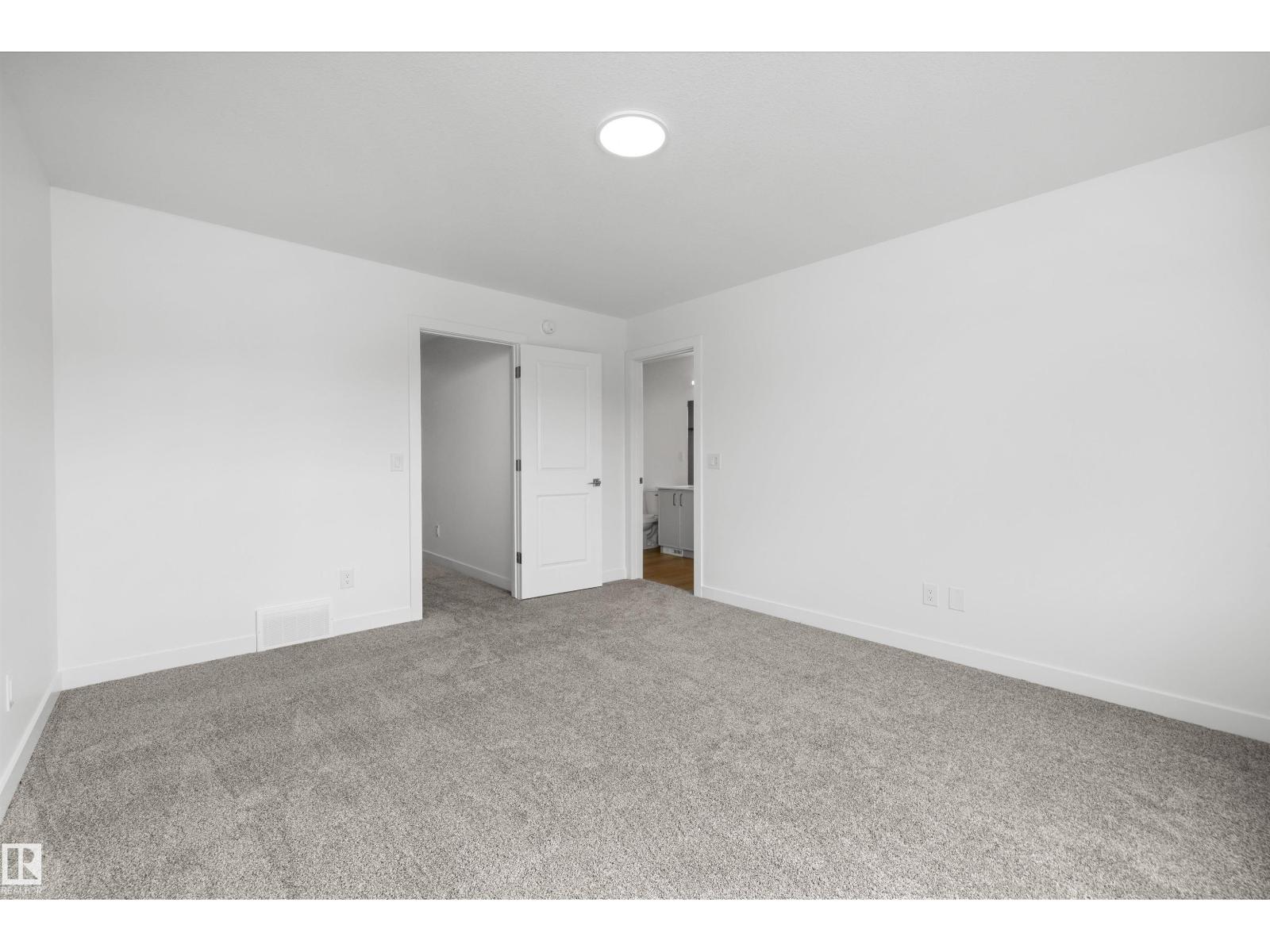 2523 210 St Nw Property Photo 36