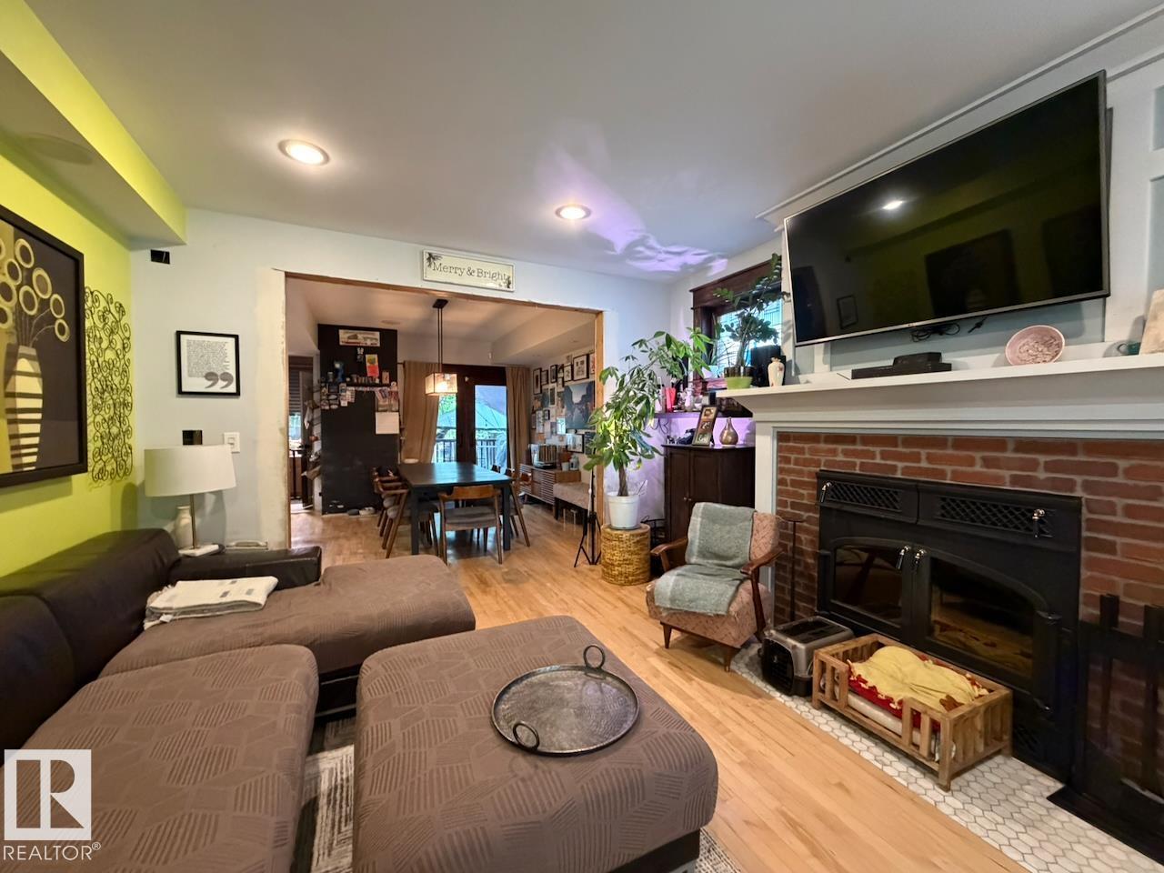 10994 126 St Nw Property Photo 12