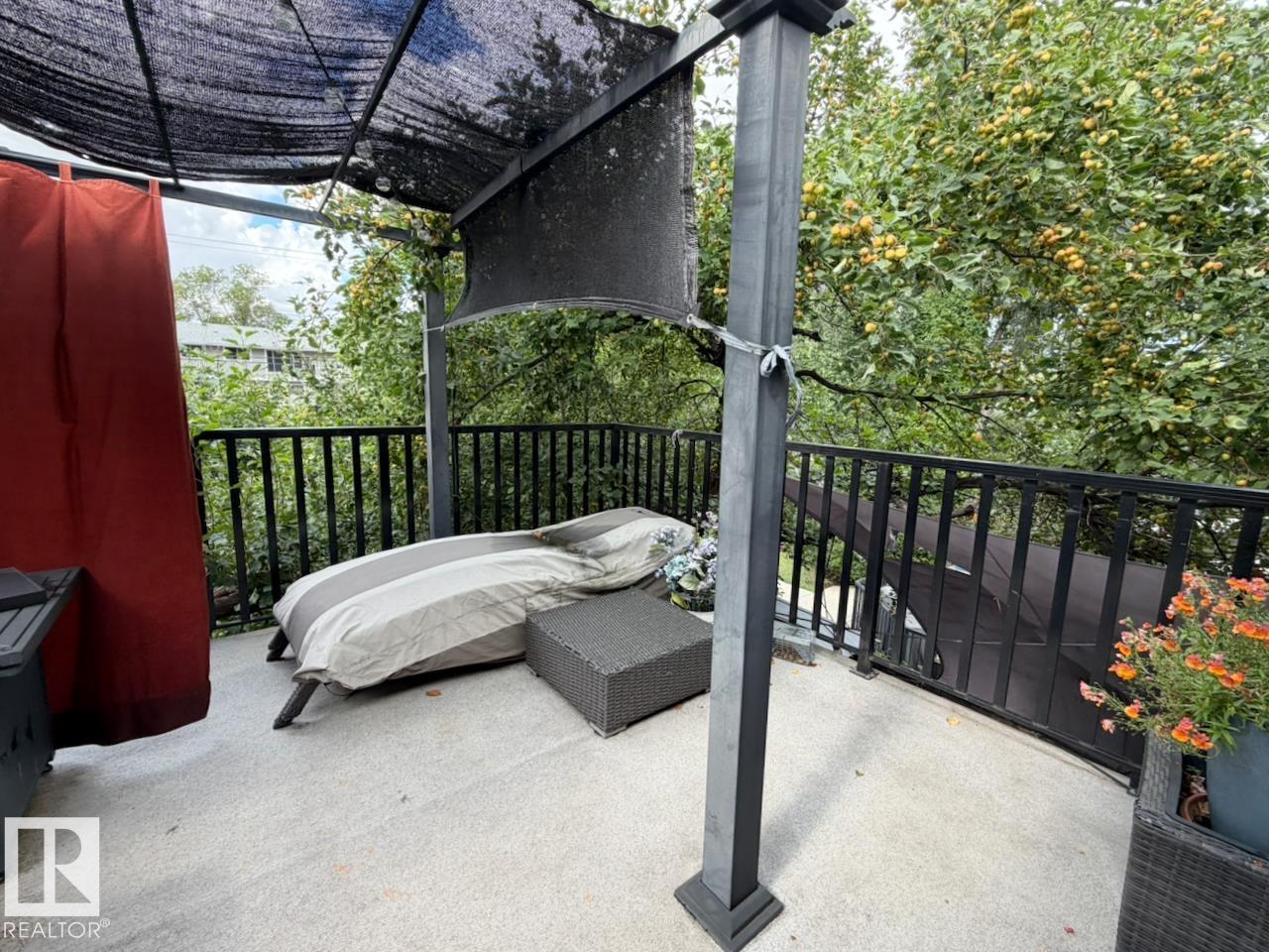10994 126 St Nw Property Photo 16