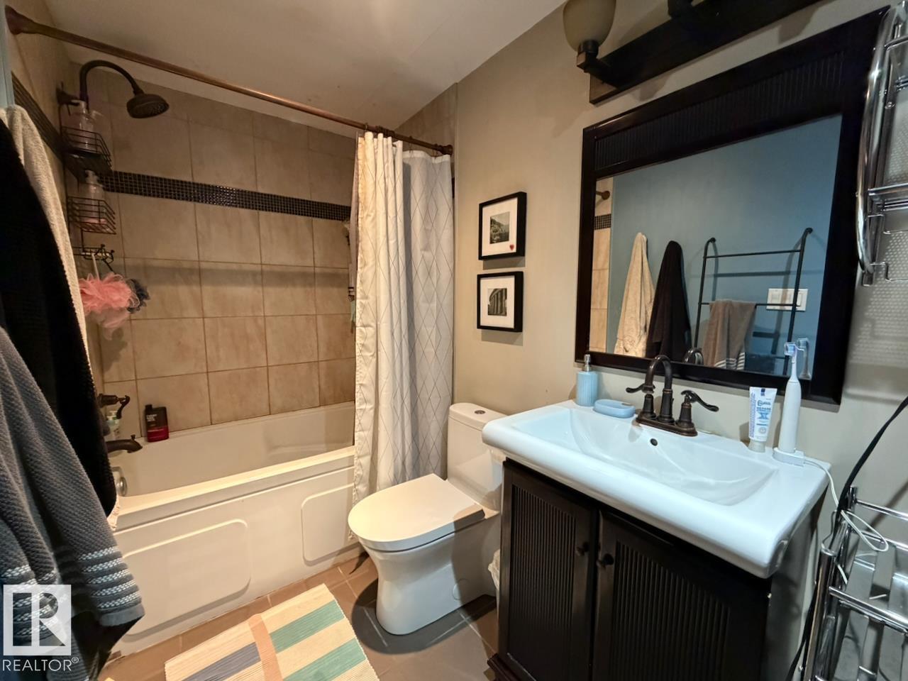 10994 126 St Nw Property Photo 22