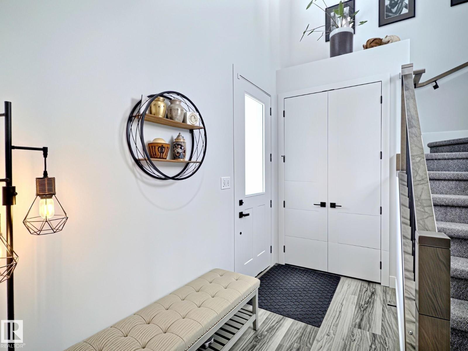 20944 128 Av Nw Property Photo 3