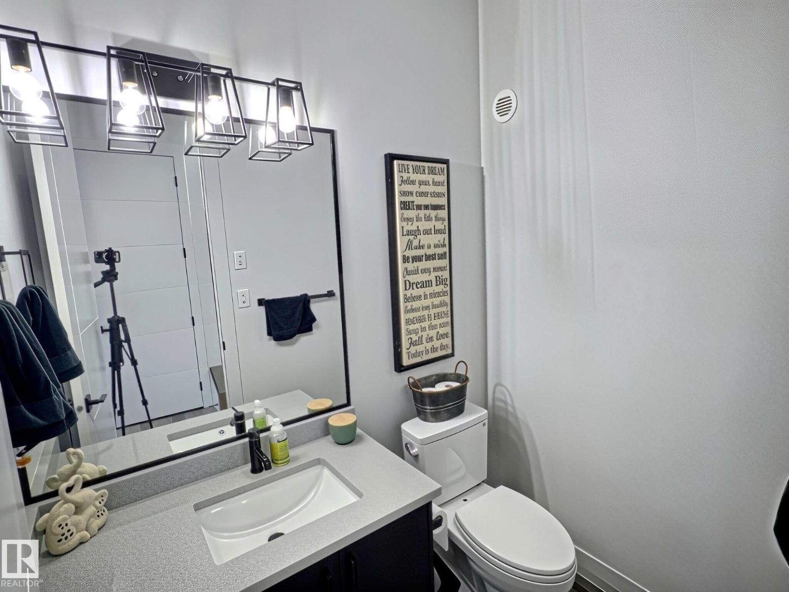 20944 128 Av Nw Property Photo 10