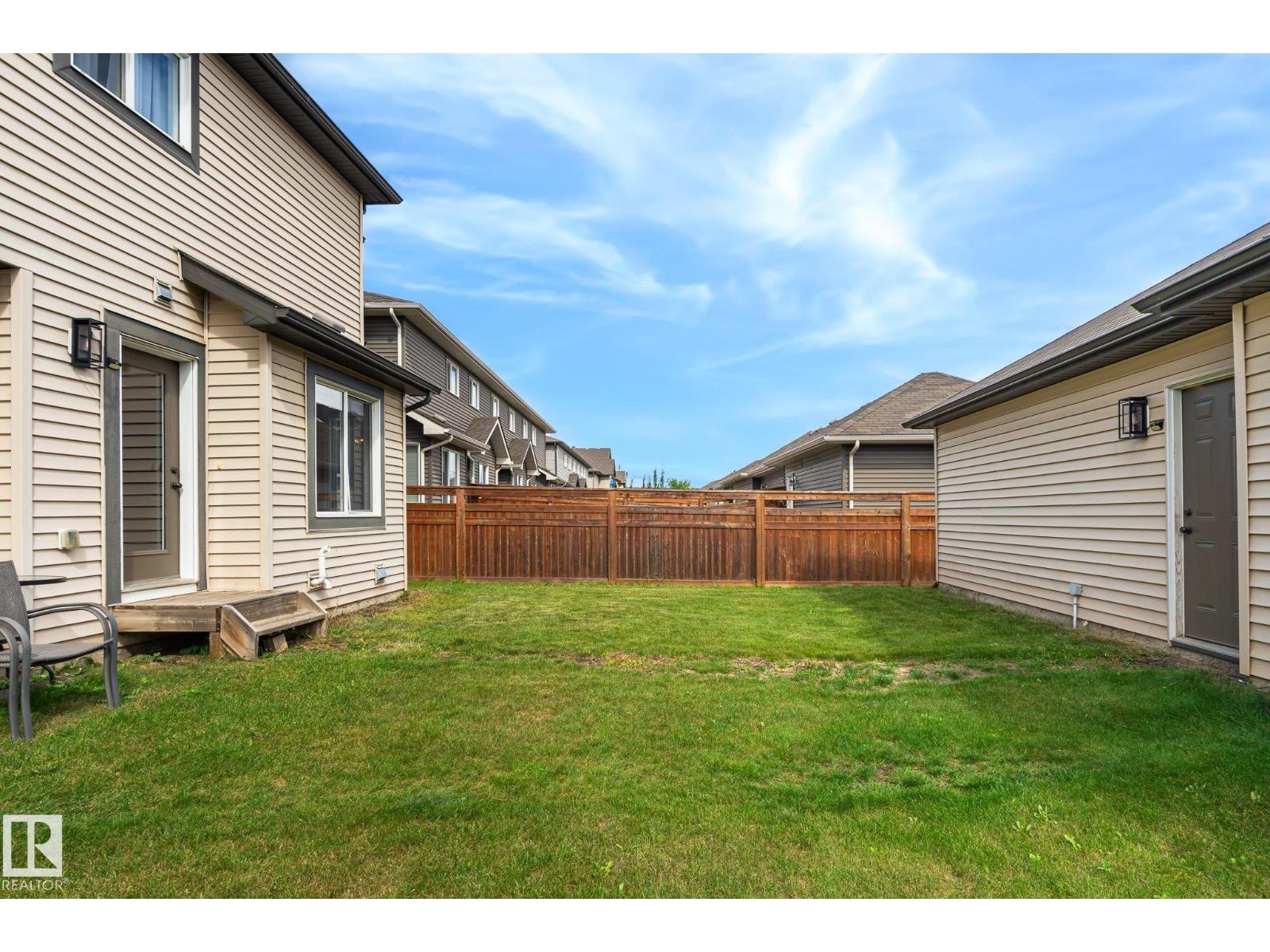 289 Desrochers Bv Sw Property Photo 47