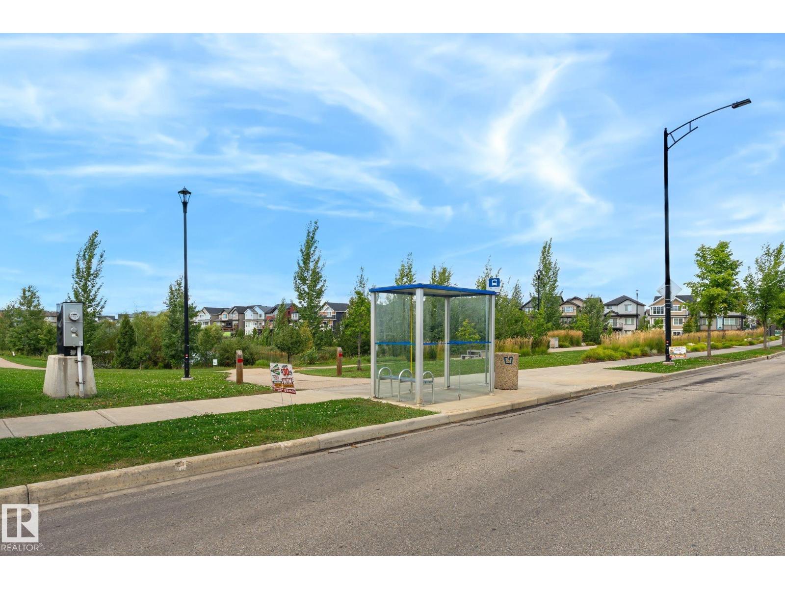 289 Desrochers Bv Sw Property Photo 52