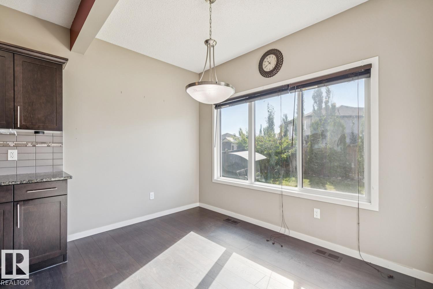 12007 173 Av Nw Property Photo 9