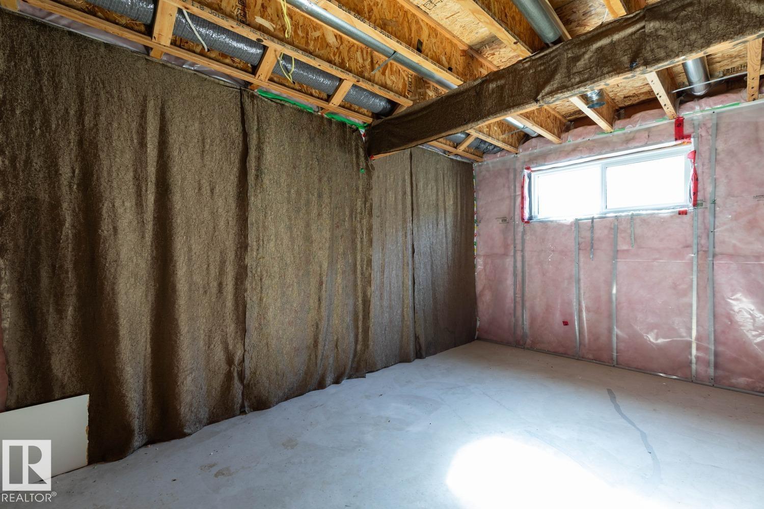 12007 173 Av Nw Property Photo 50