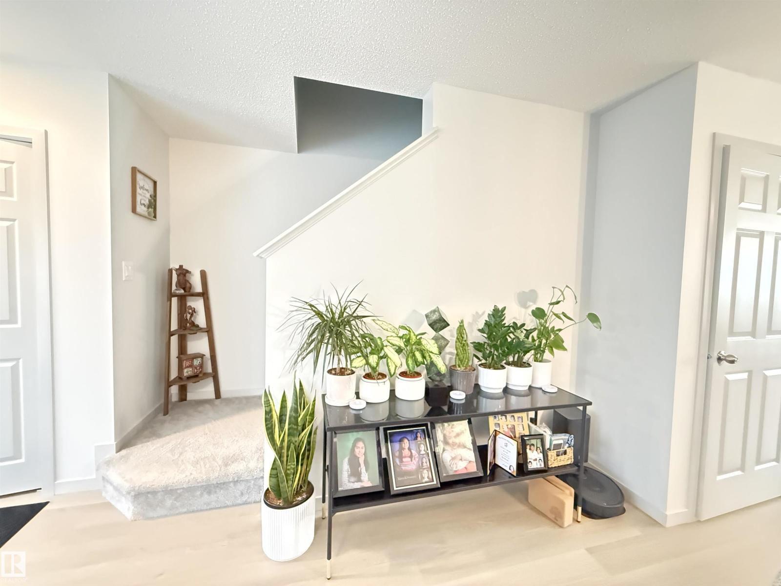 6283 176 Av Nw Property Photo 5