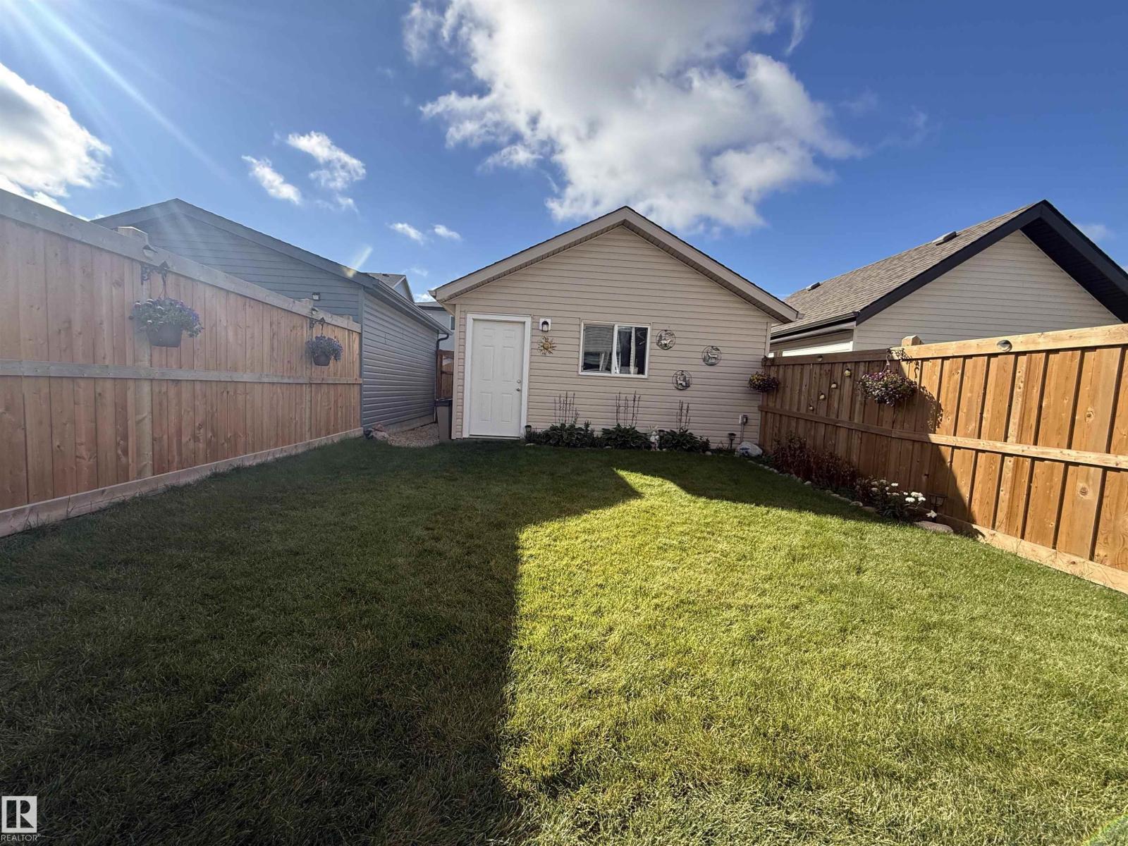 6283 176 Av Nw Property Photo 30