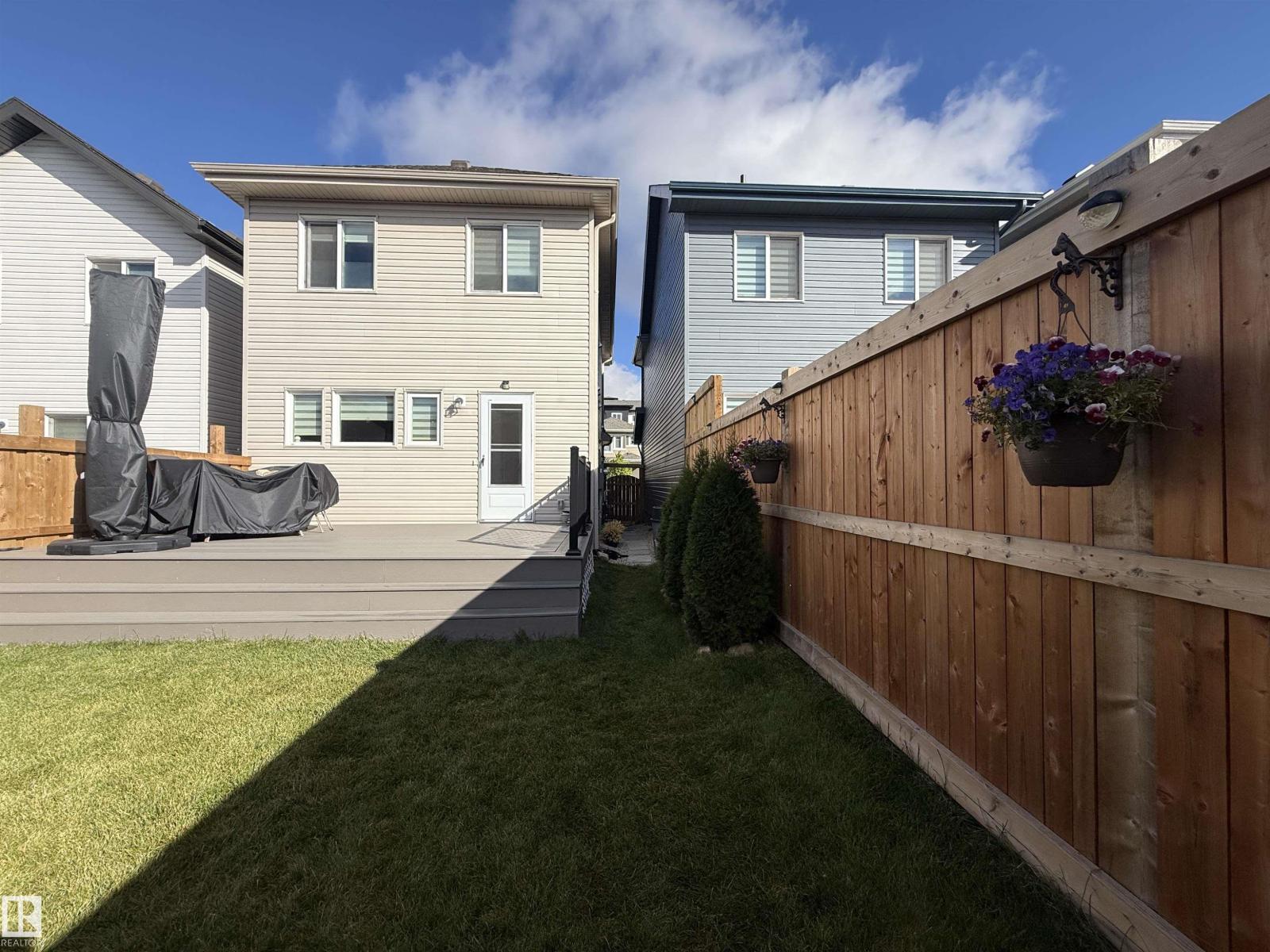 6283 176 Av Nw Property Photo 31