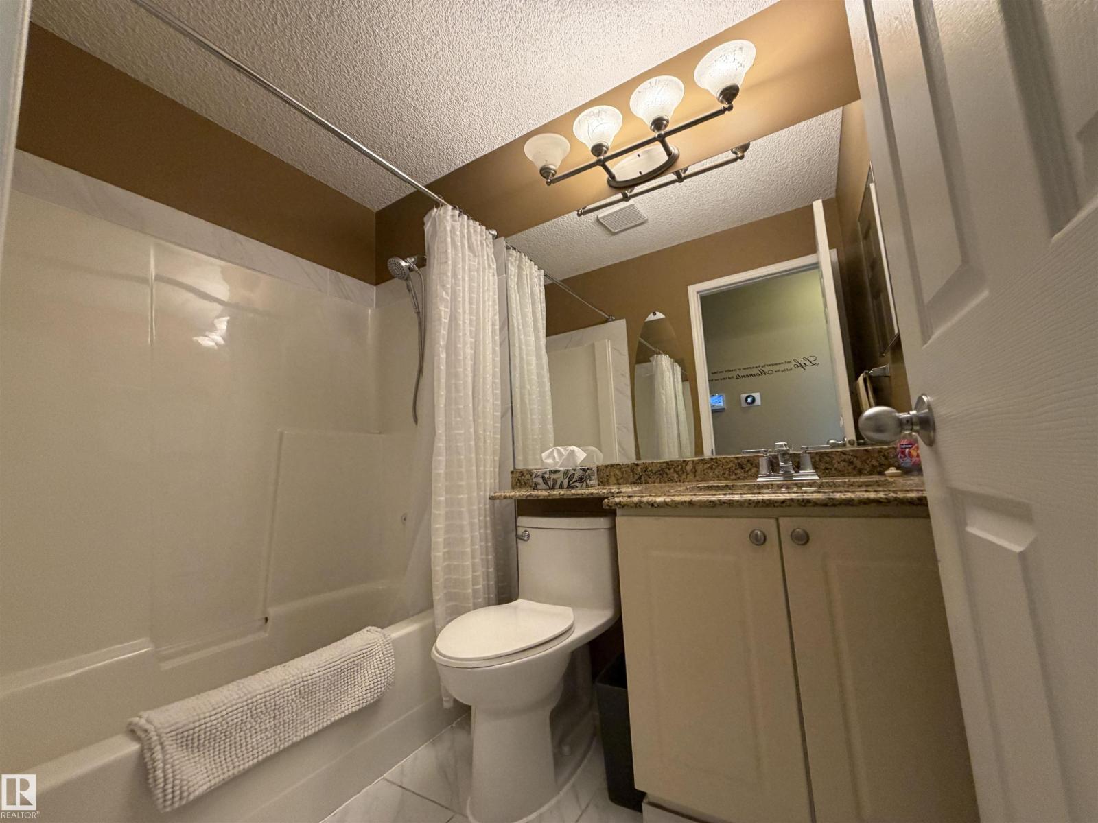 5304 155 Av Nw Property Photo 19