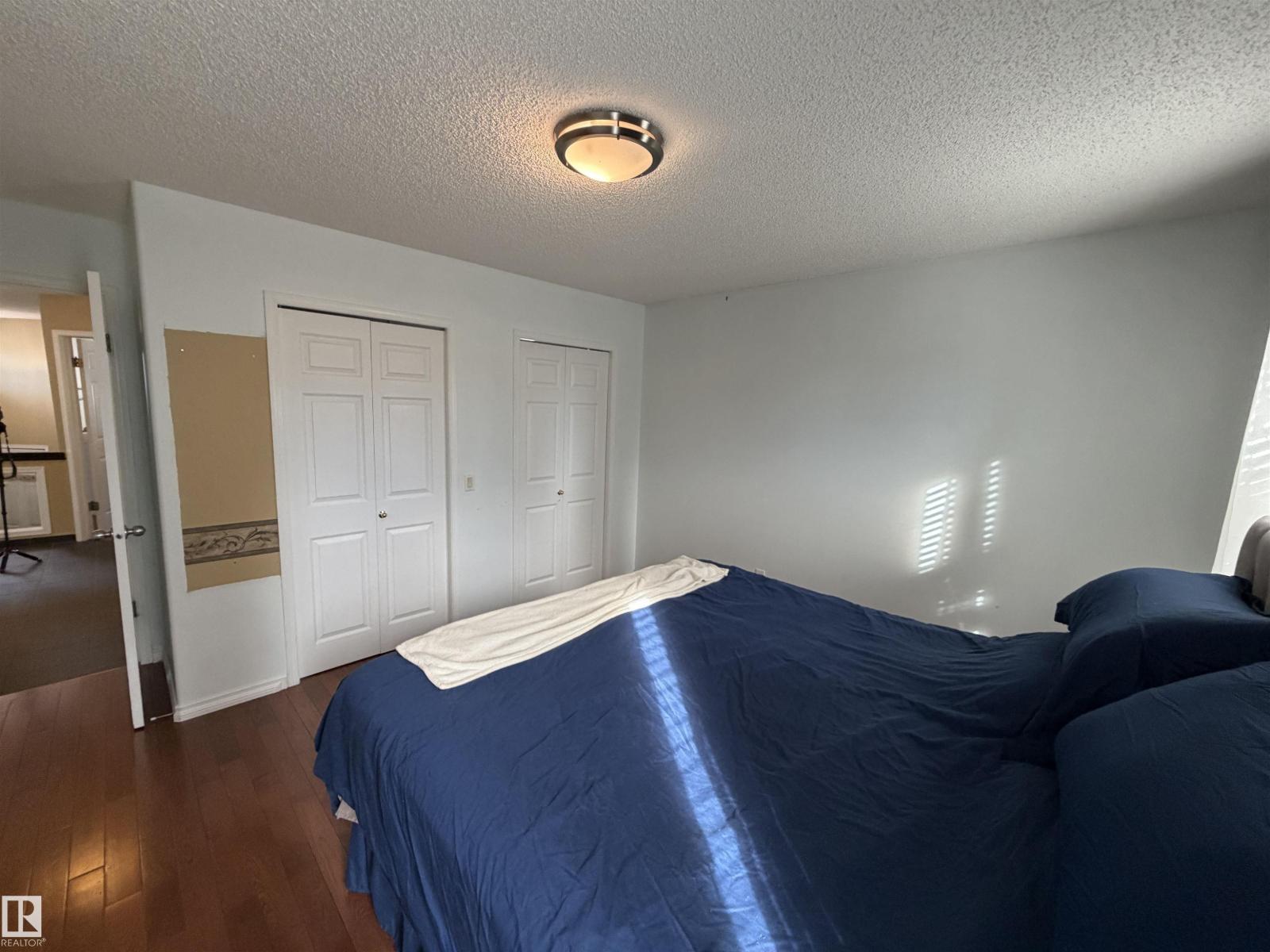 5304 155 Av Nw Property Photo 23