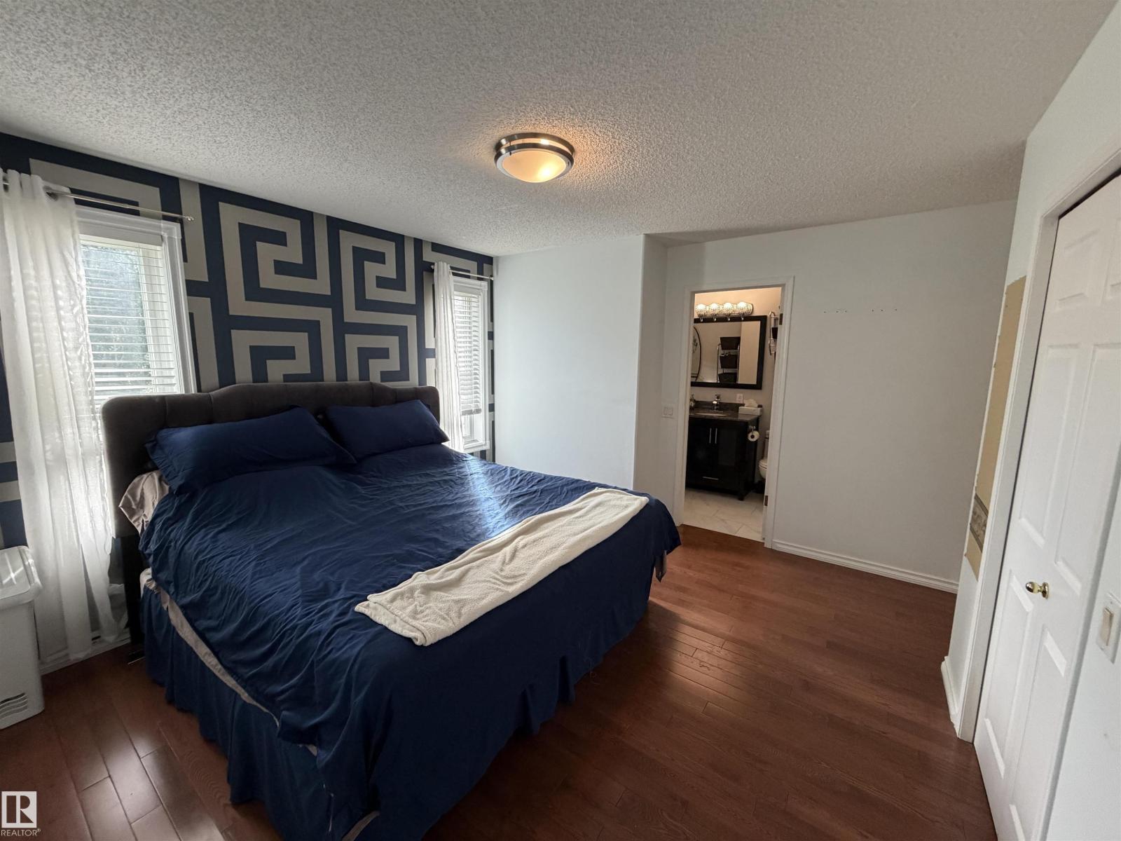 5304 155 Av Nw Property Photo 25