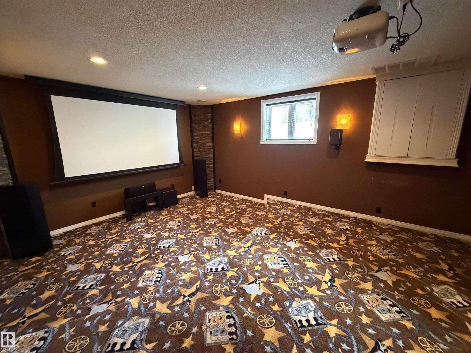 5304 155 Av Nw Property Photo 34
