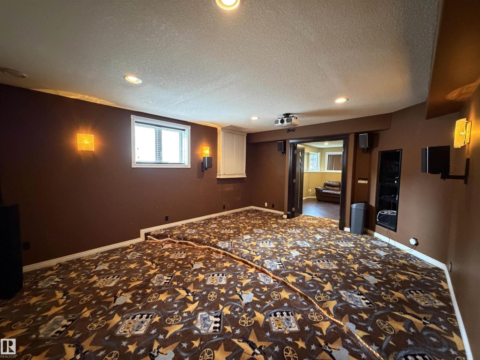 5304 155 Av Nw Property Photo 36