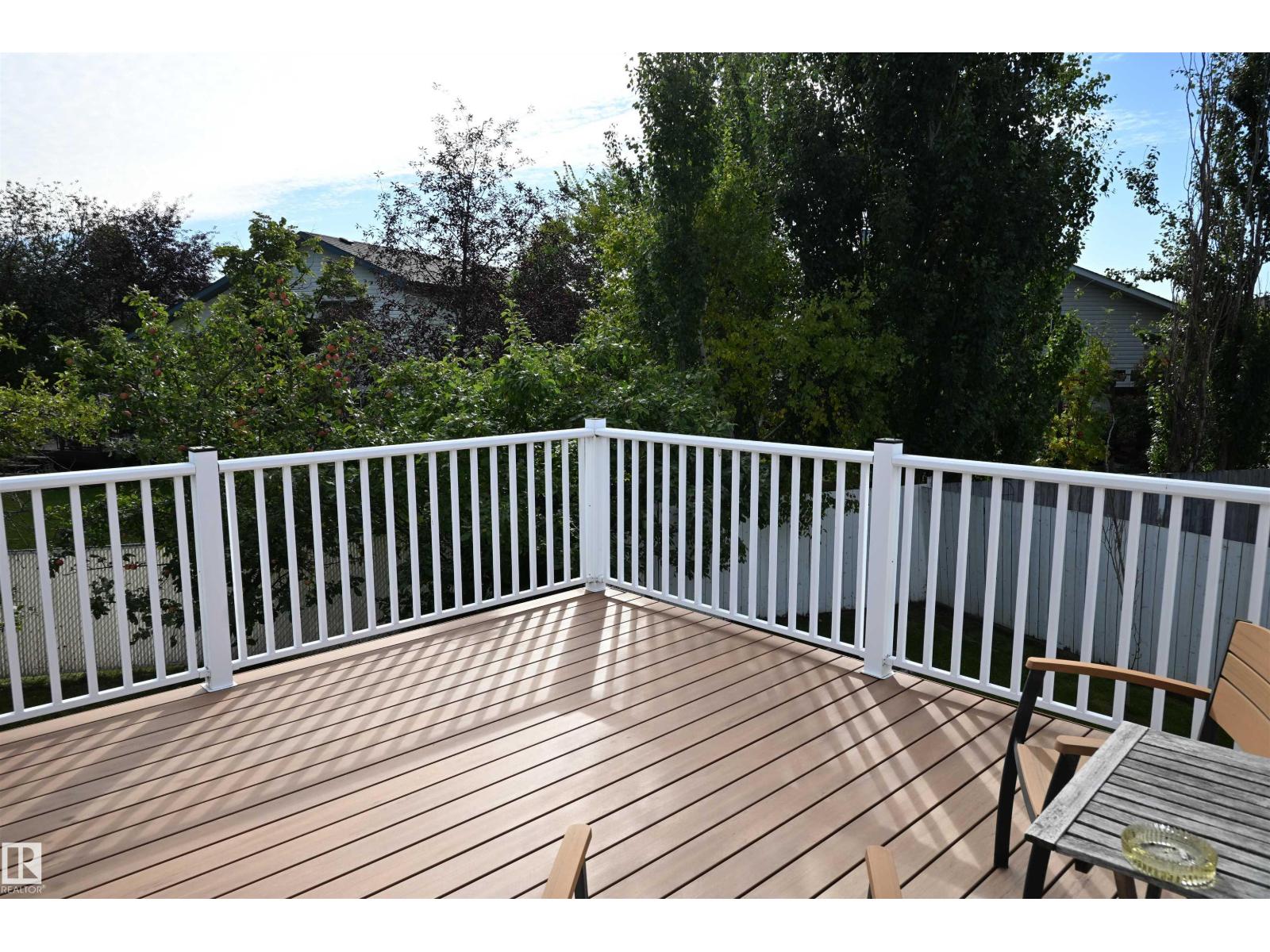 5304 155 Av Nw Property Photo 48