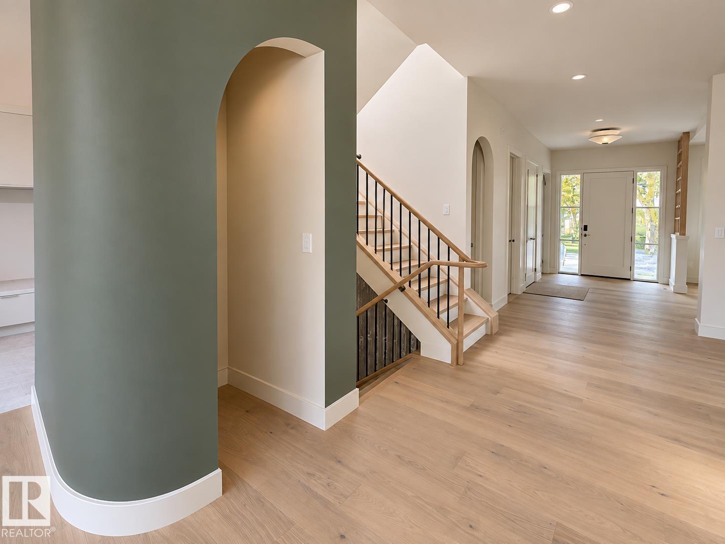 9243 148 St Nw Property Photo 14