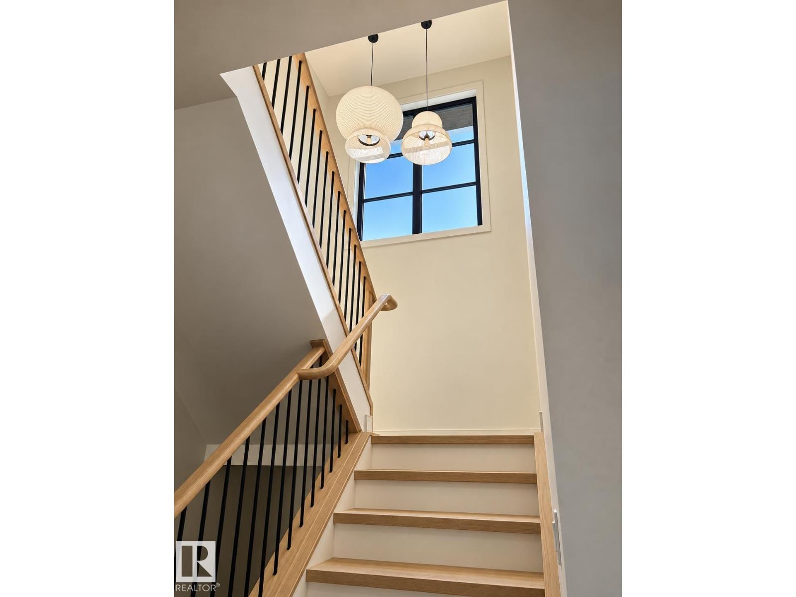 9243 148 St Nw Property Photo 20