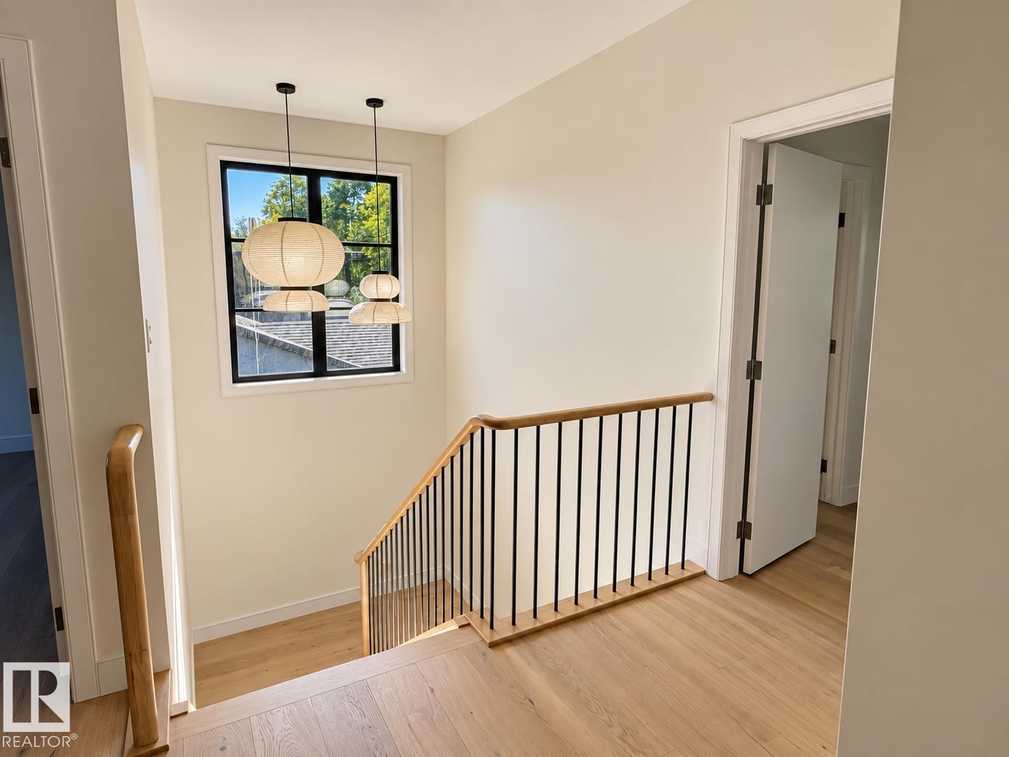 9243 148 St Nw Property Photo 22