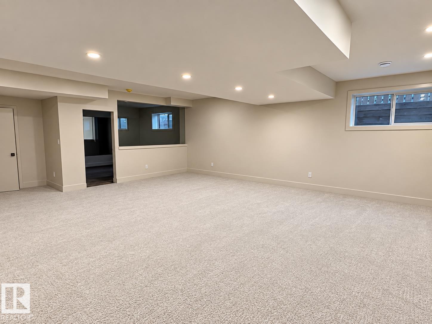 9243 148 St Nw Property Photo 39