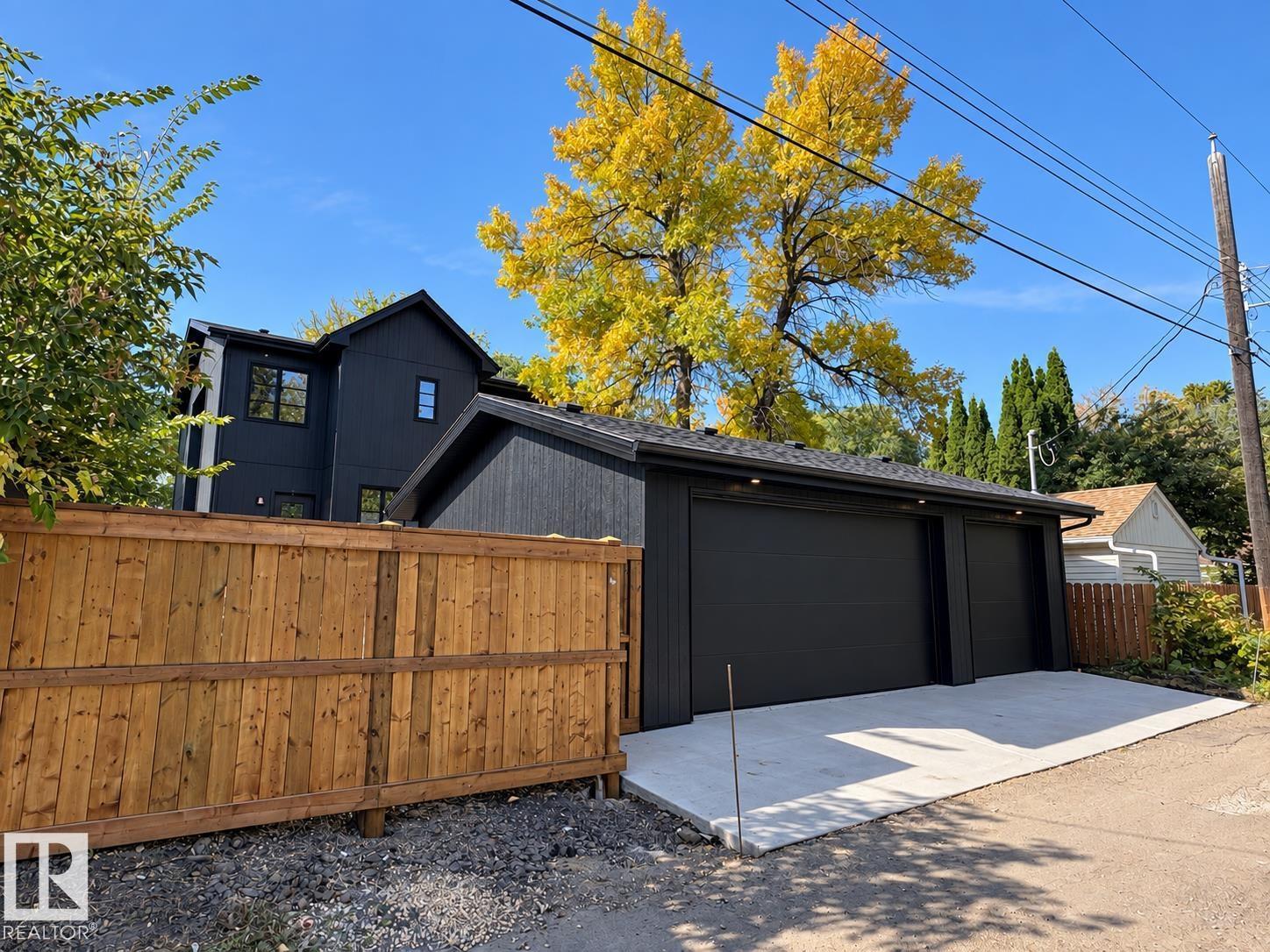 9243 148 St Nw Property Photo 48