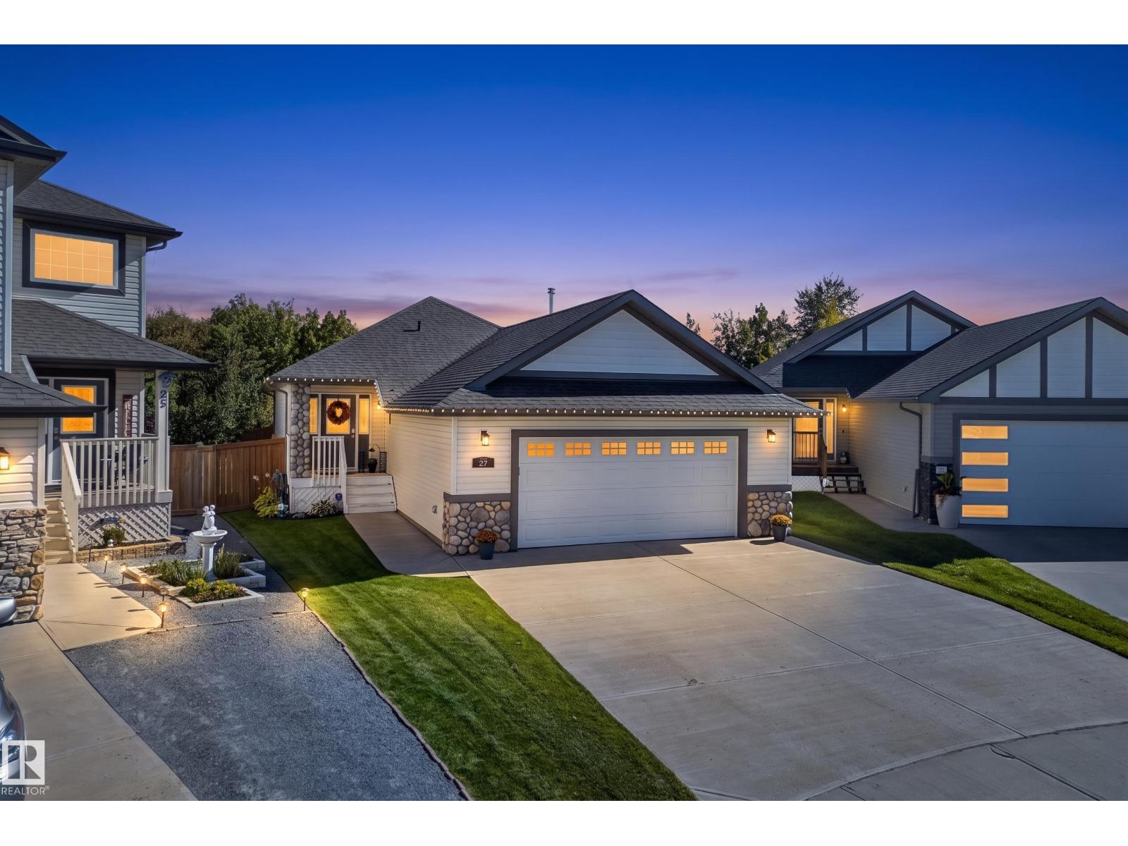 27 SILVERSTONE DR Property Photo 1