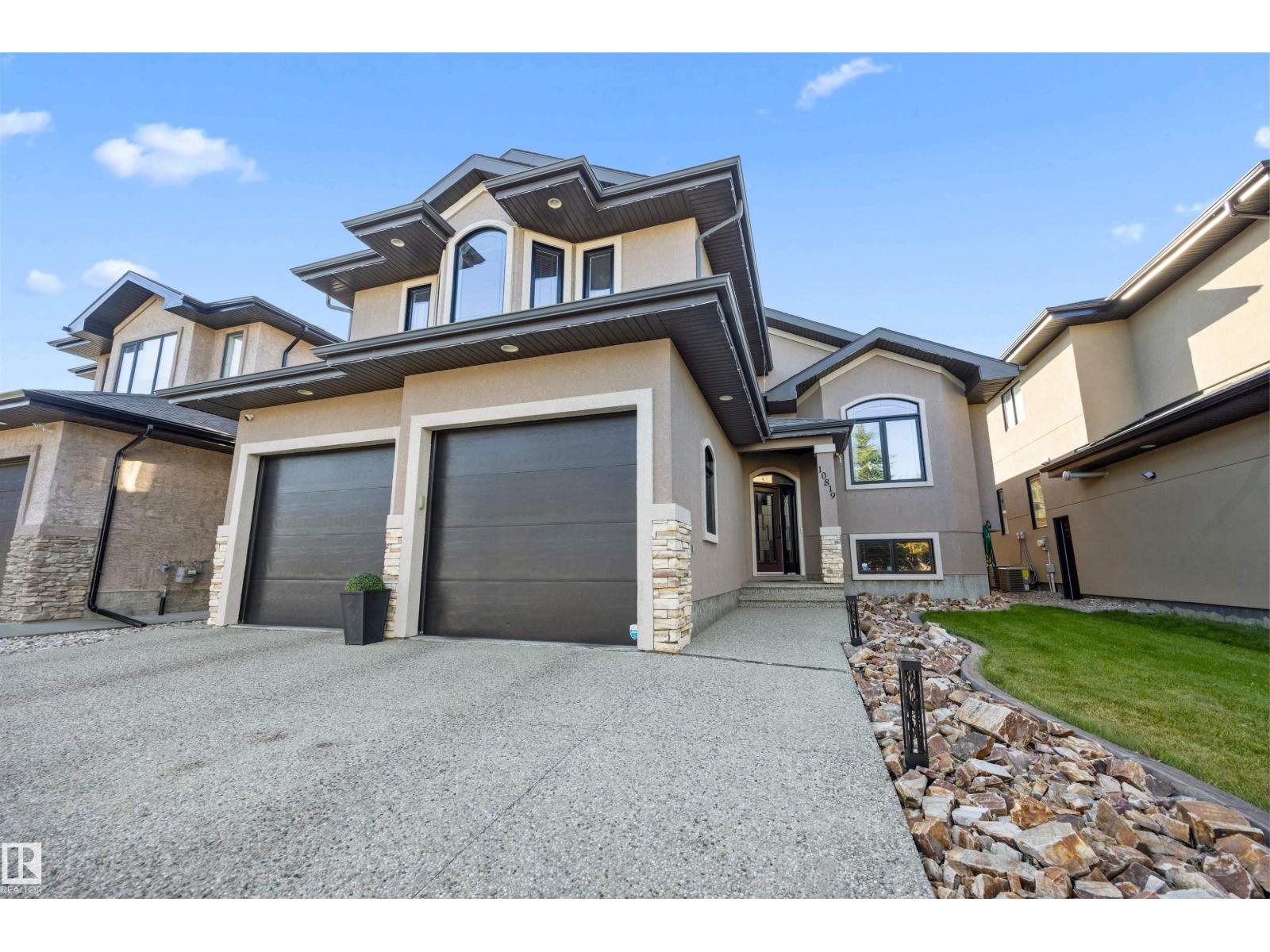 10819 175 AV NW Property Photo 1