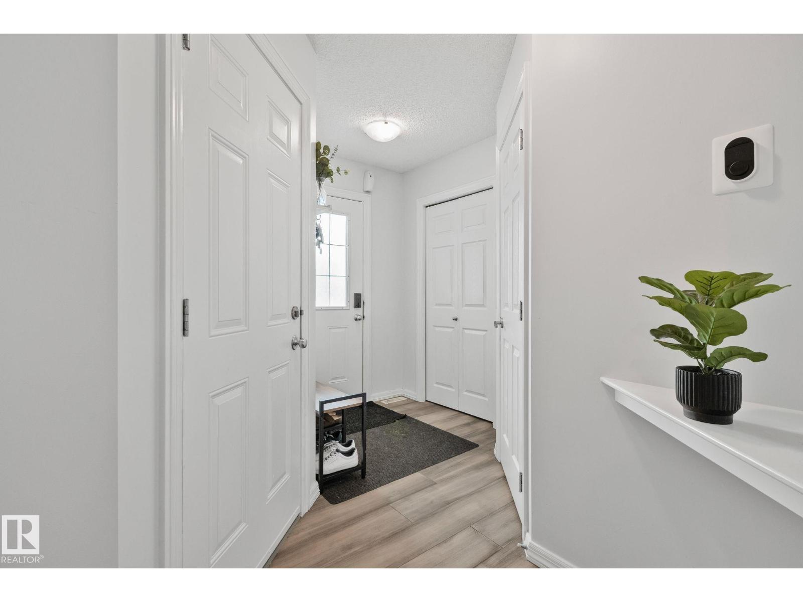 #20 5101 Soleil Bv Property Photo 3