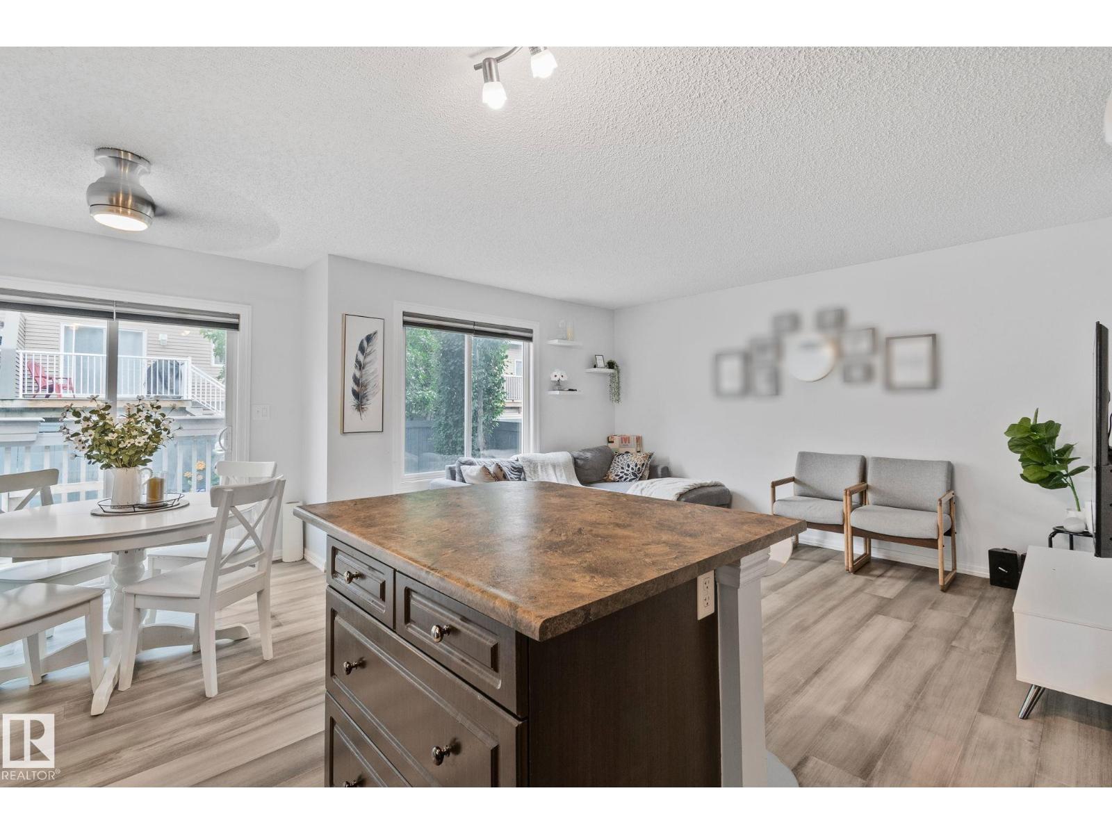 #20 5101 Soleil Bv Property Photo 5