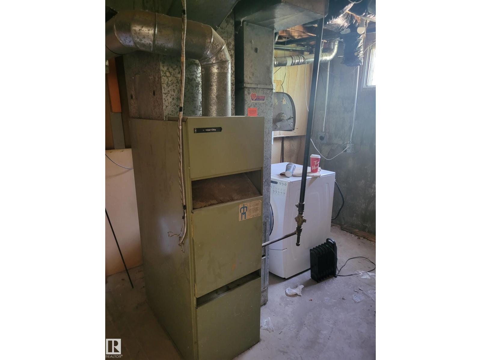 5111 59 St Property Photo 25