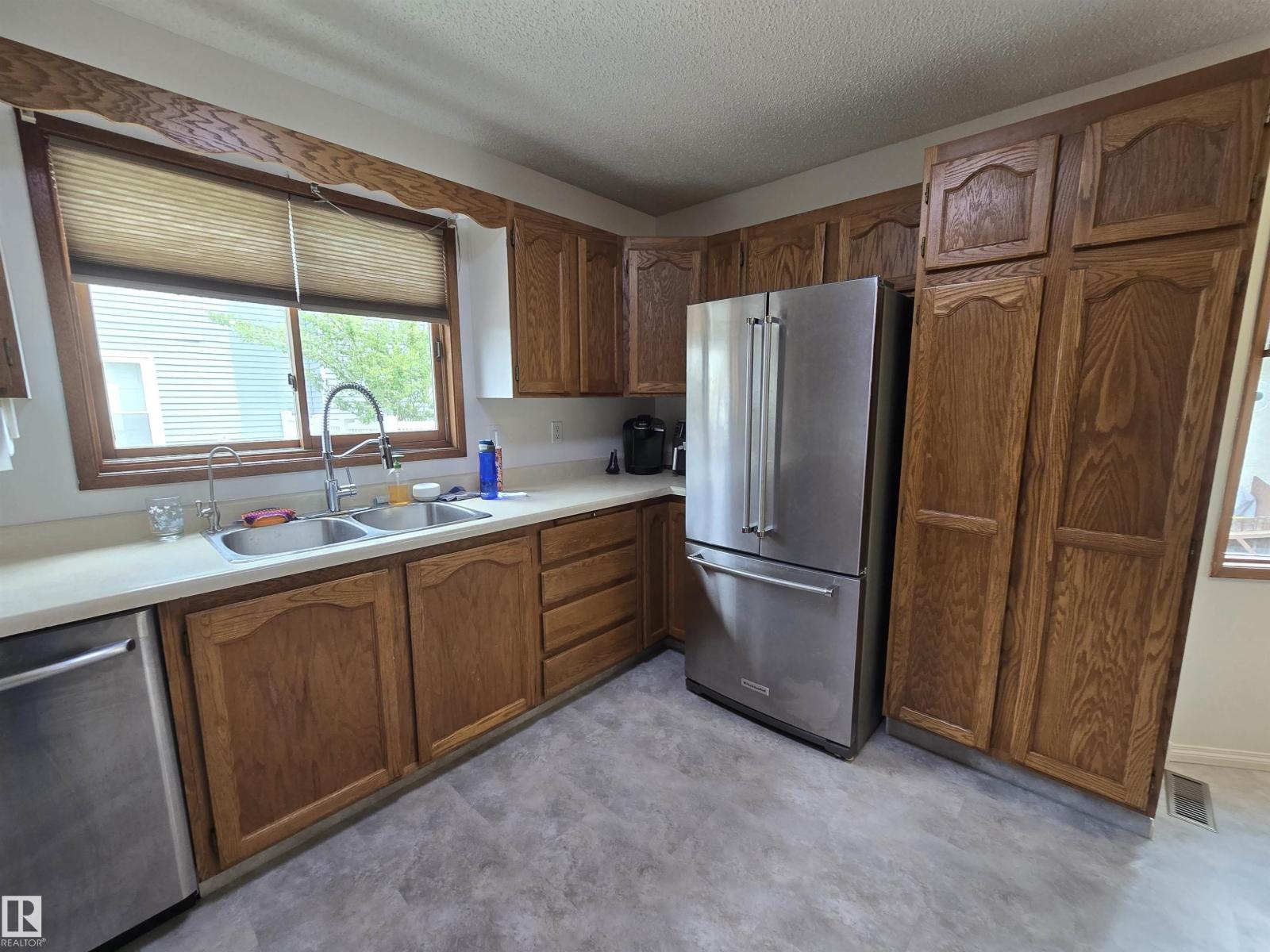 9831 188 St Nw Property Photo 22