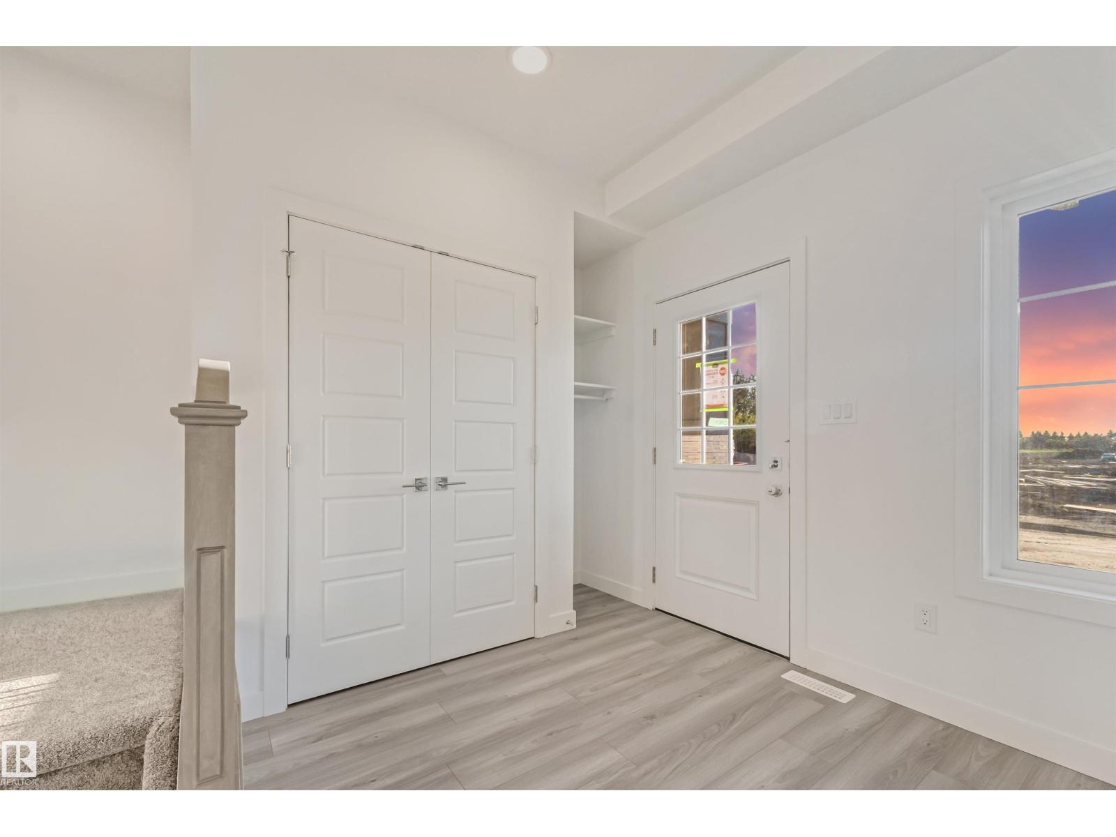 1515 211 Street Nw Property Photo 3