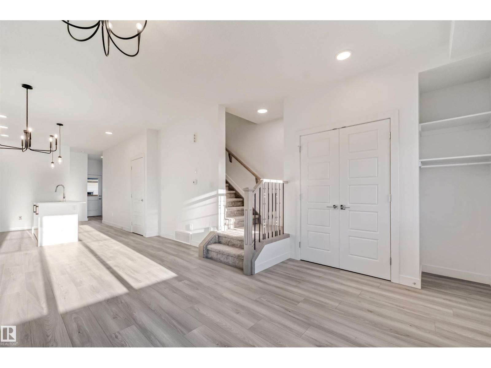 1515 211 Street Nw Property Photo 6