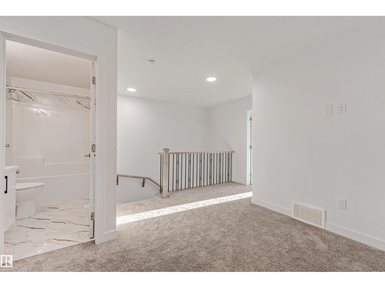 1515 211 Street Nw Property Photo 15