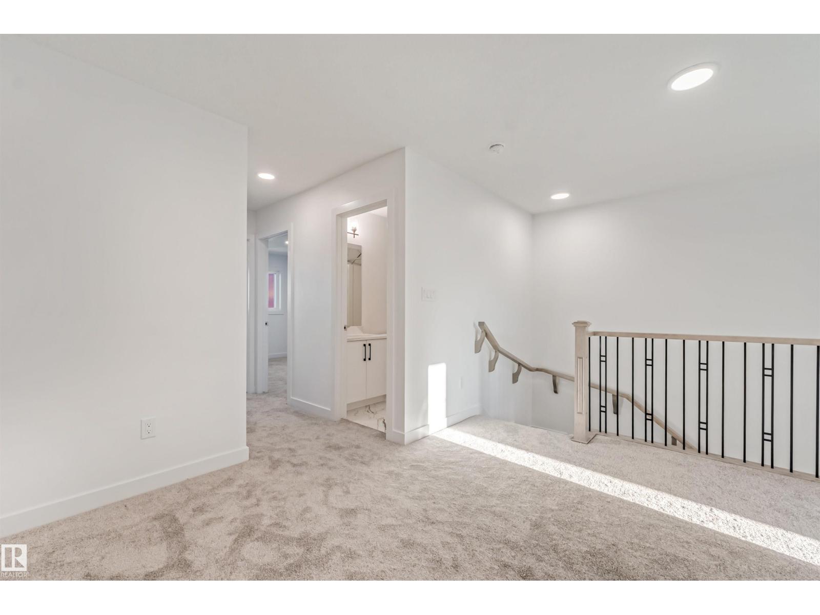 1515 211 Street Nw Property Photo 16