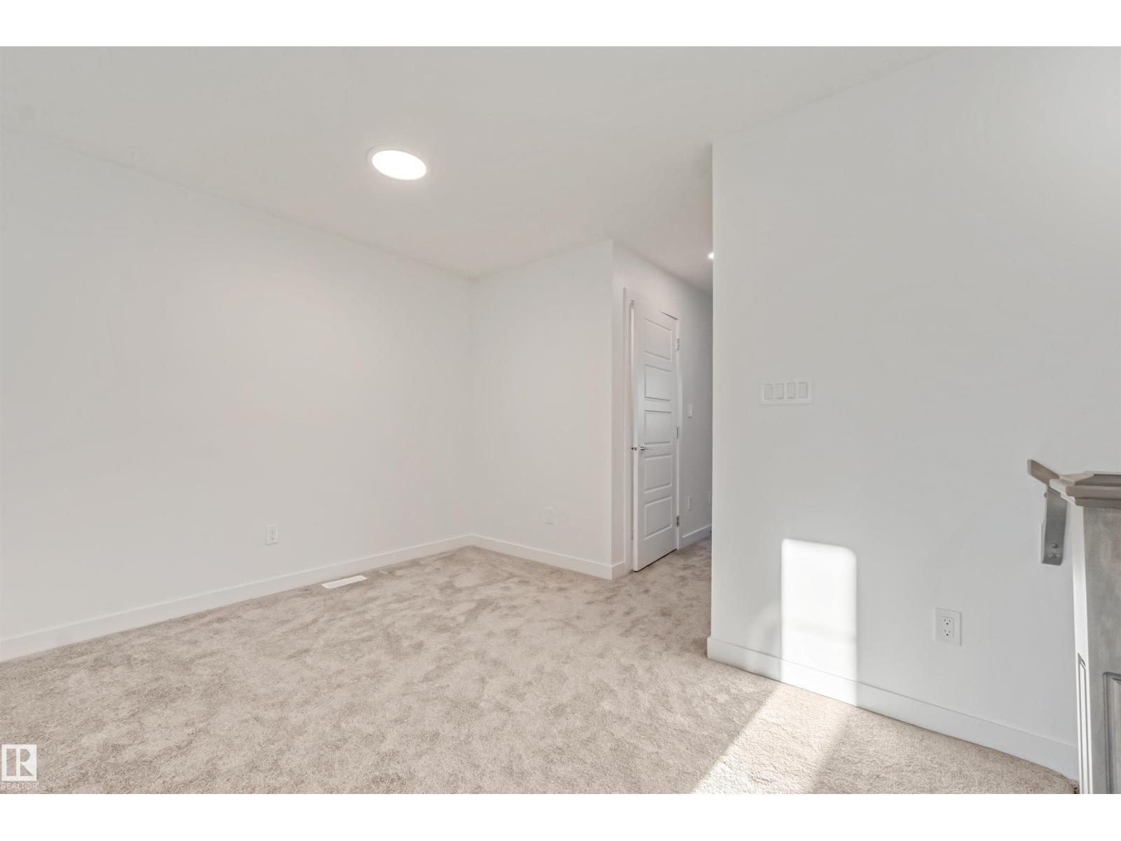 1515 211 Street Nw Property Photo 17