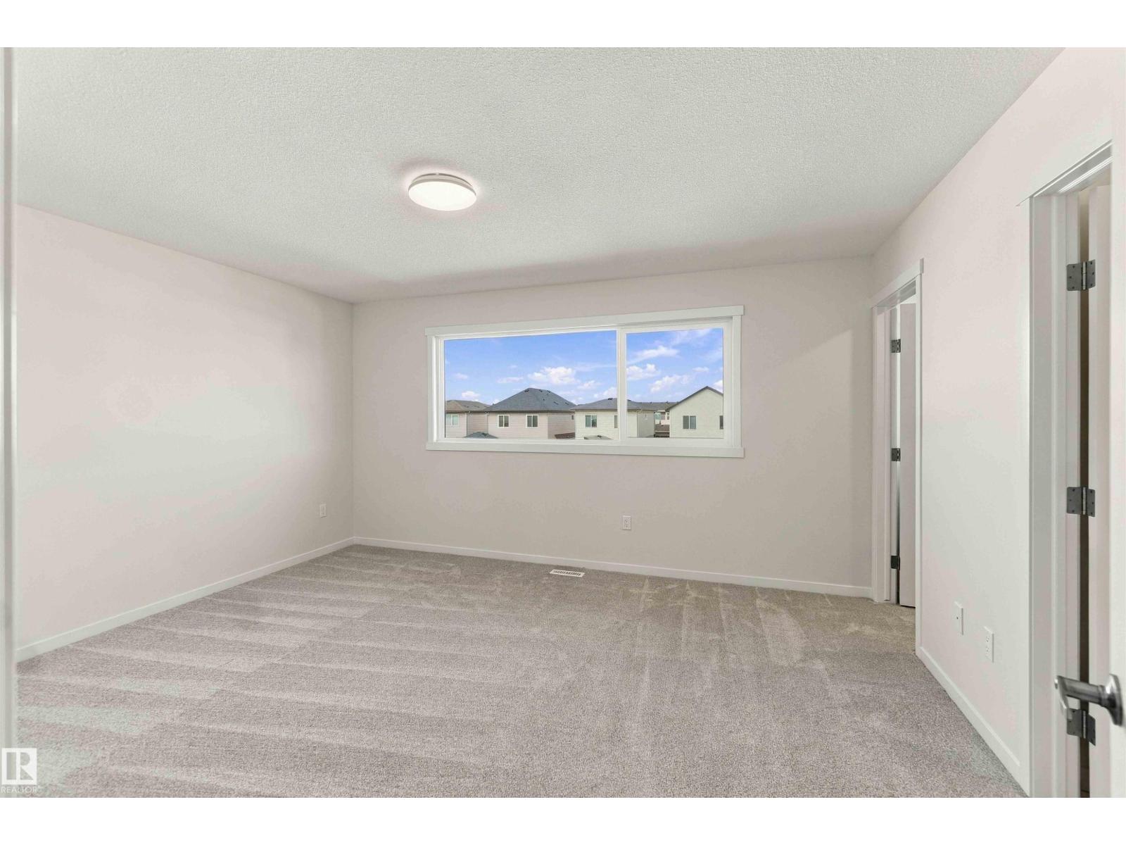1242 Mcleod Av Property Photo 34