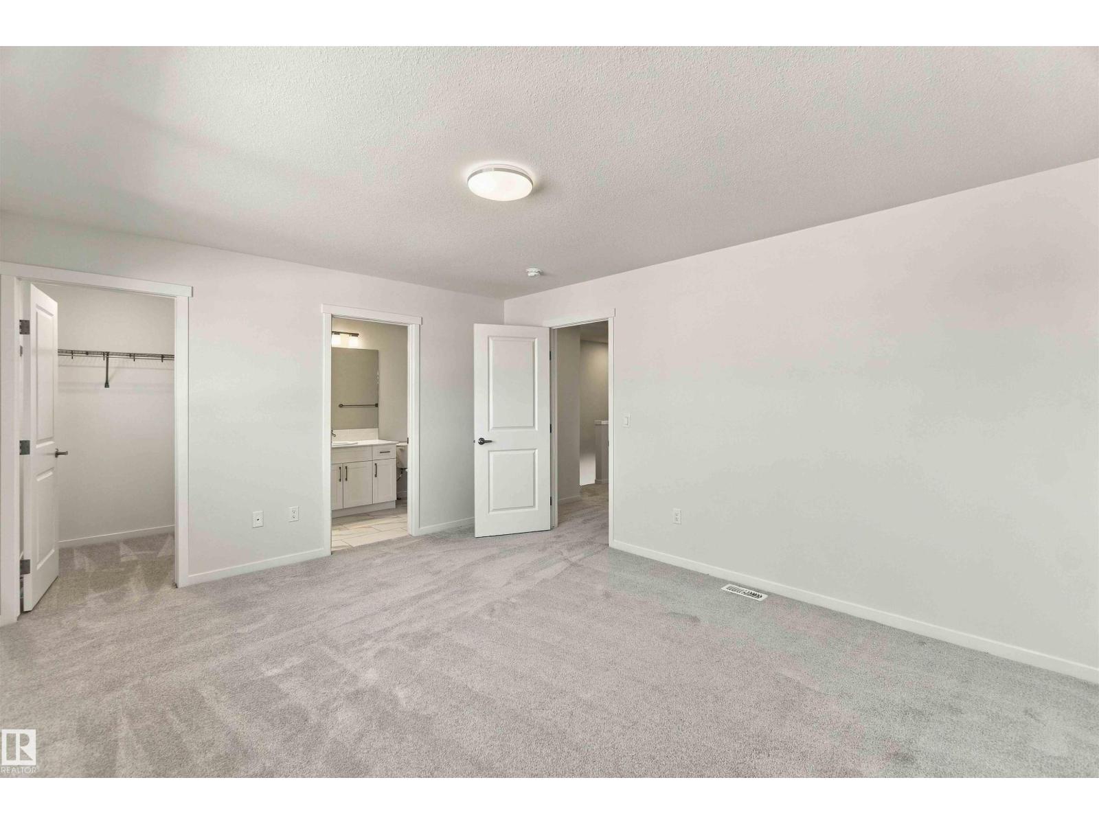 1242 Mcleod Av Property Photo 36