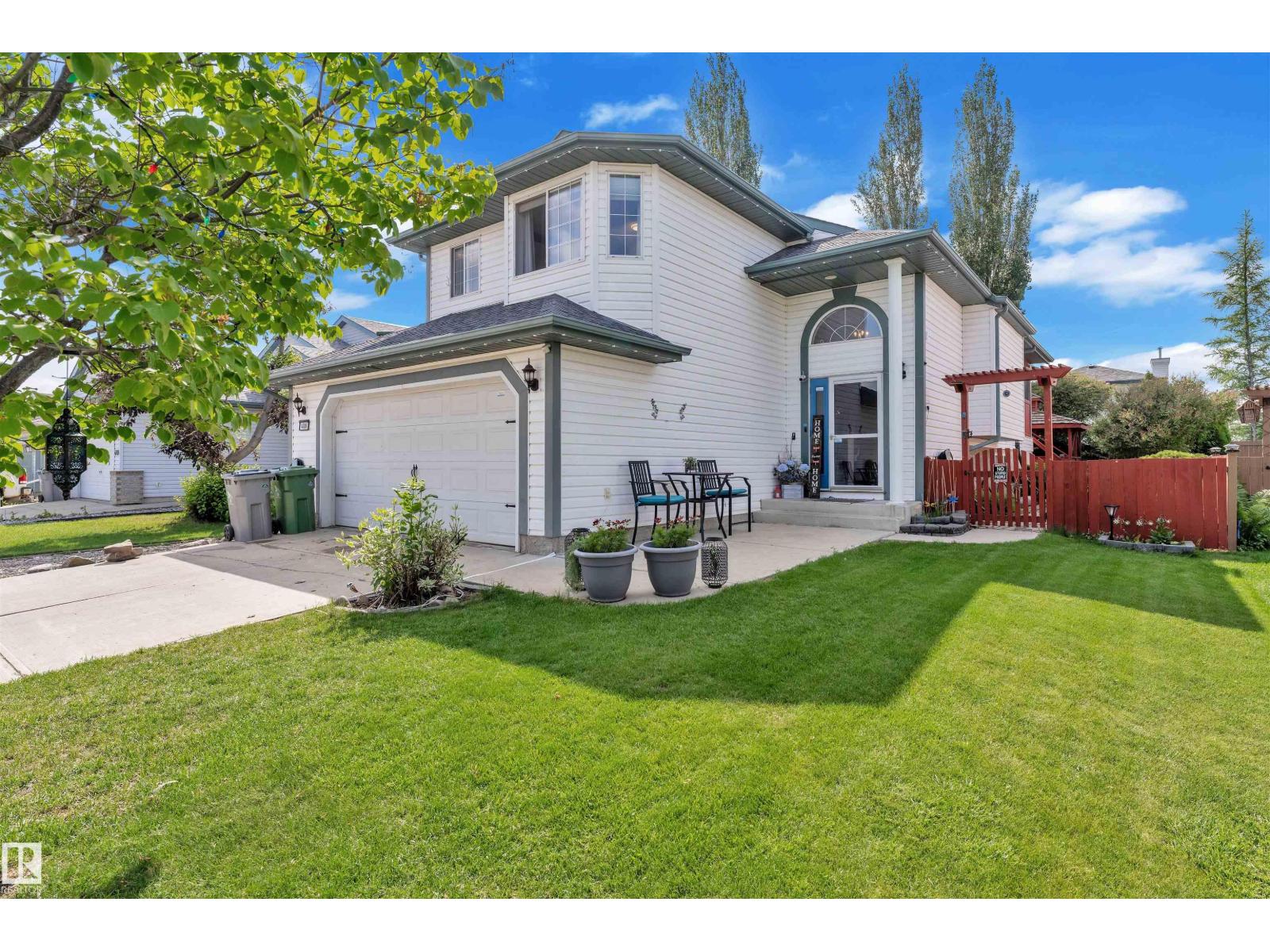 4006 53 St Property Photo 6