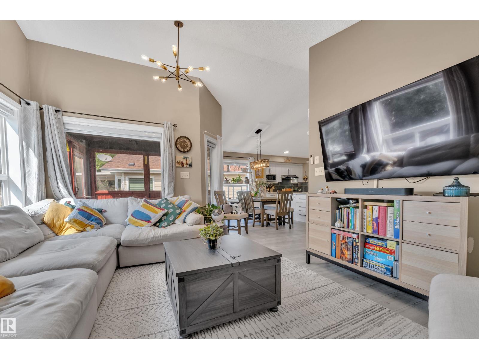 4006 53 St Property Photo 17