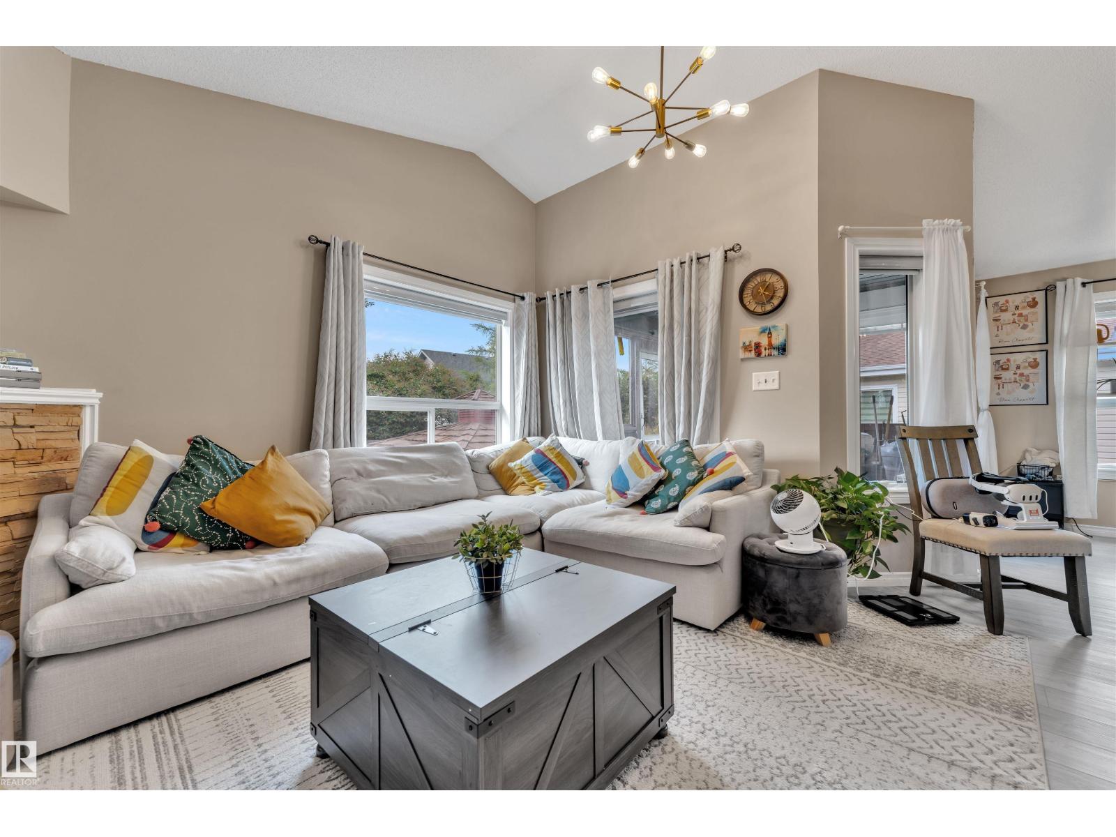 4006 53 St Property Photo 21
