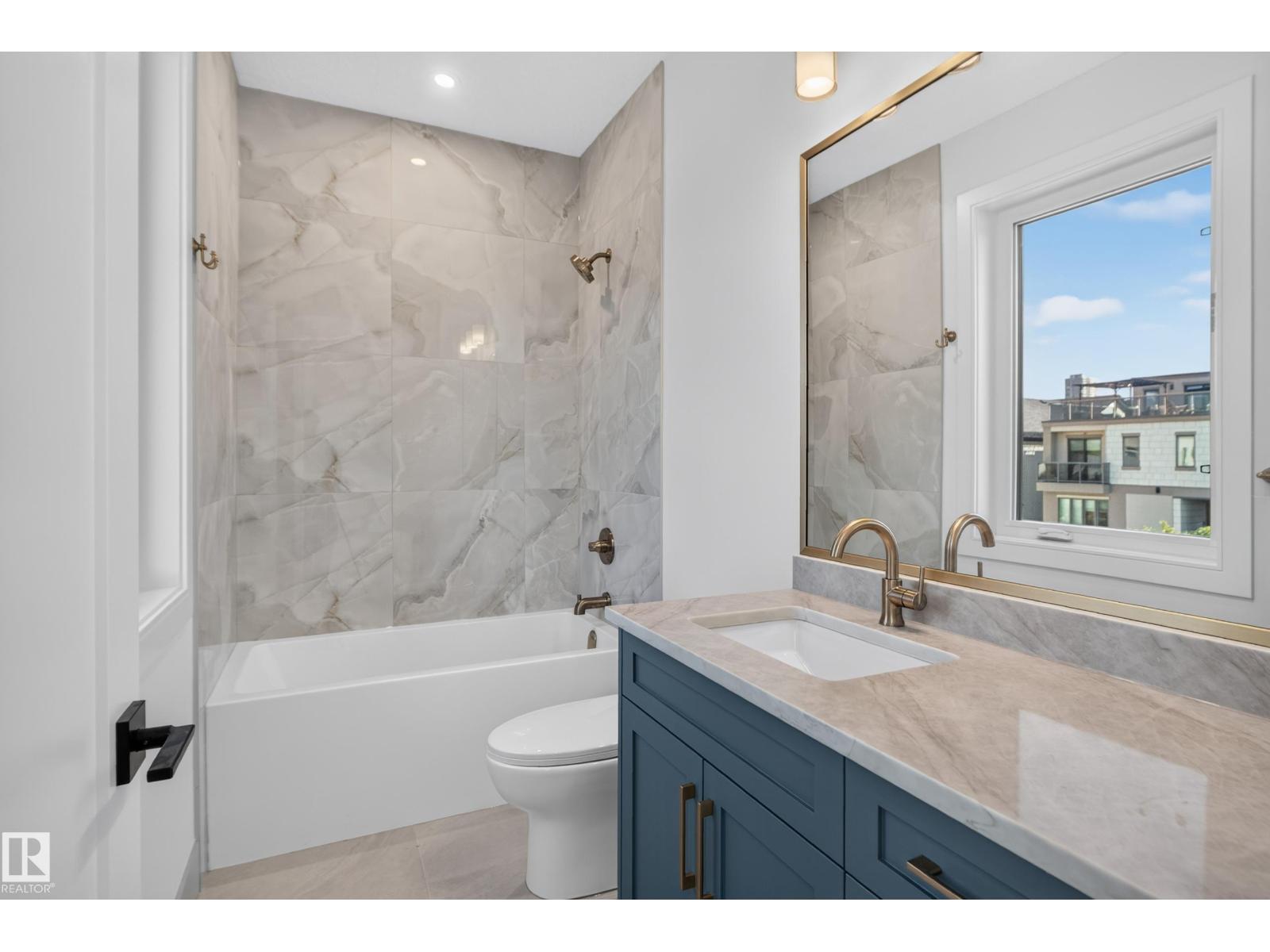 9615 99a St Nw Property Photo 42