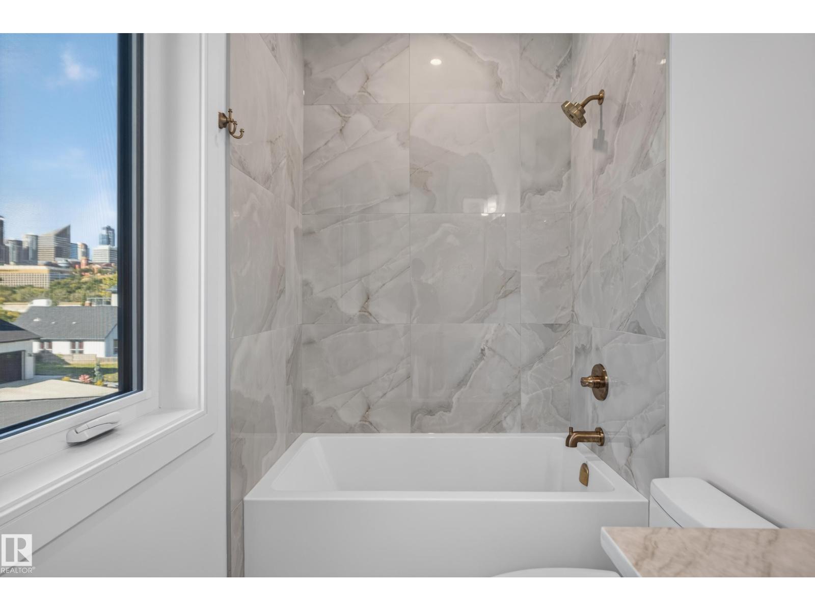 9615 99a St Nw Property Photo 43