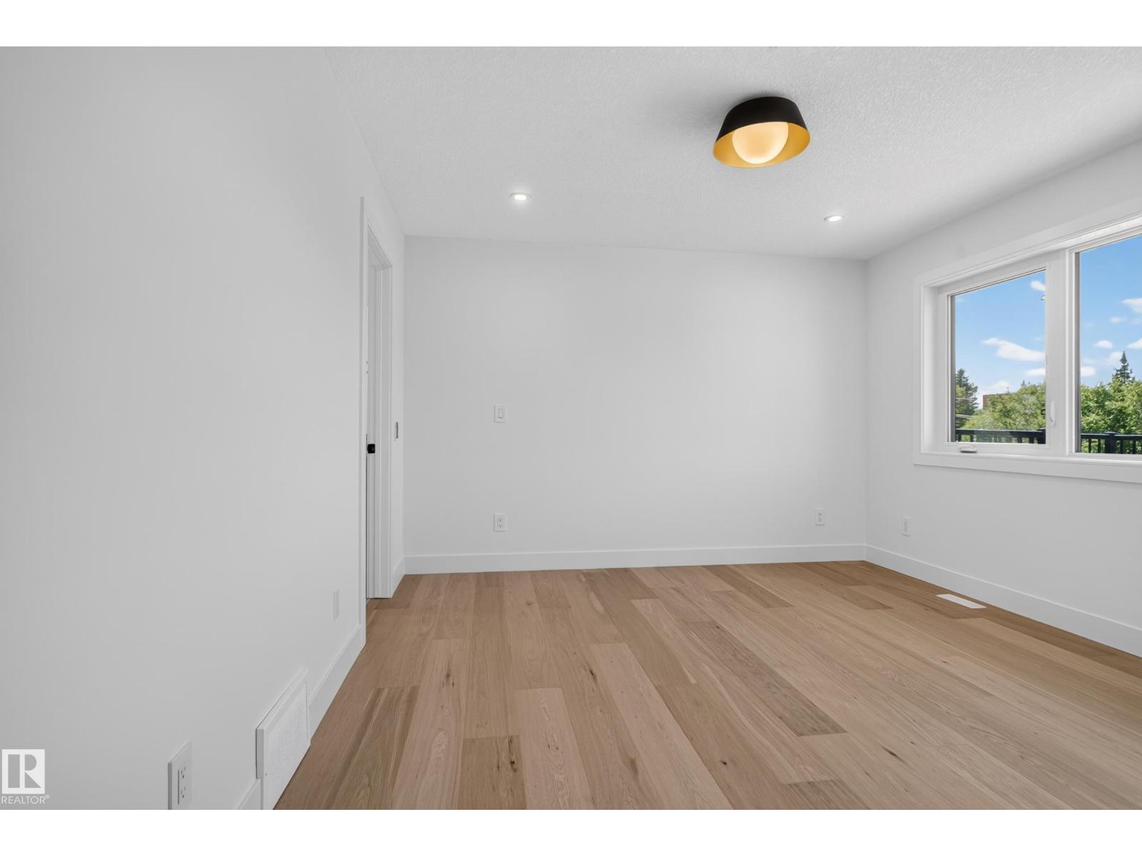 9615 99a St Nw Property Photo 53