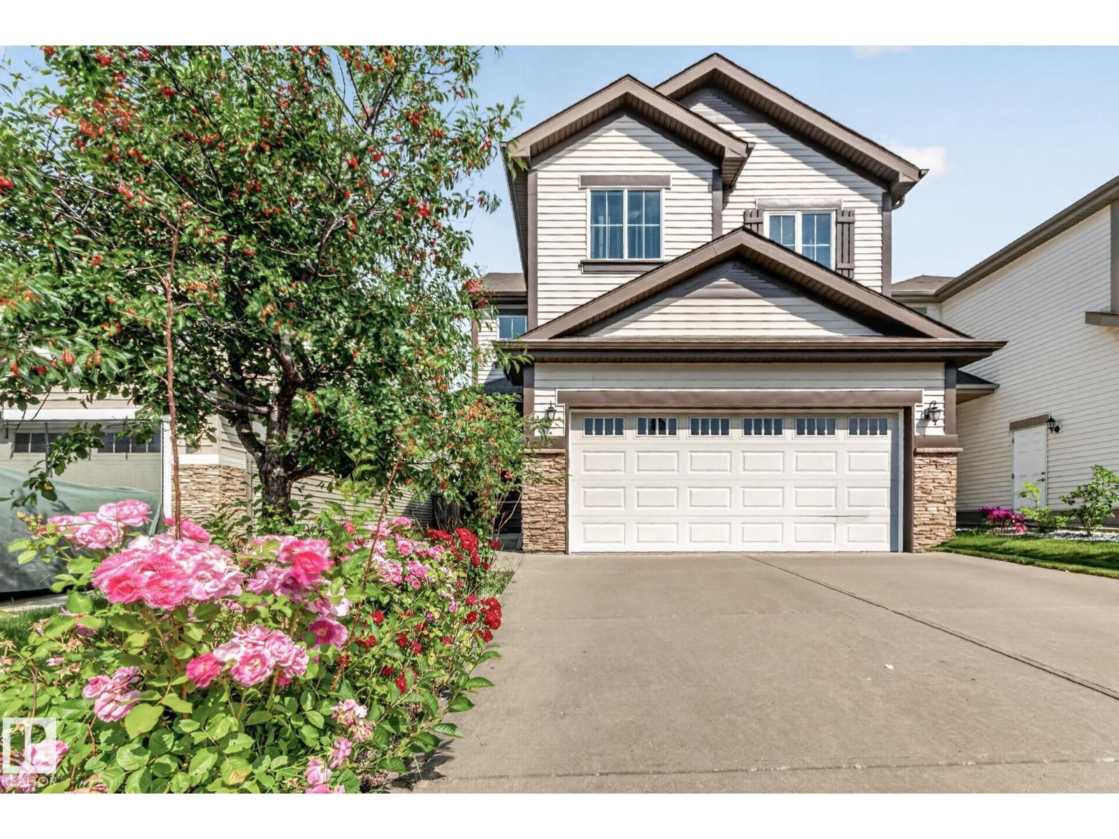 1115 61 ST SW Property Photo 1
