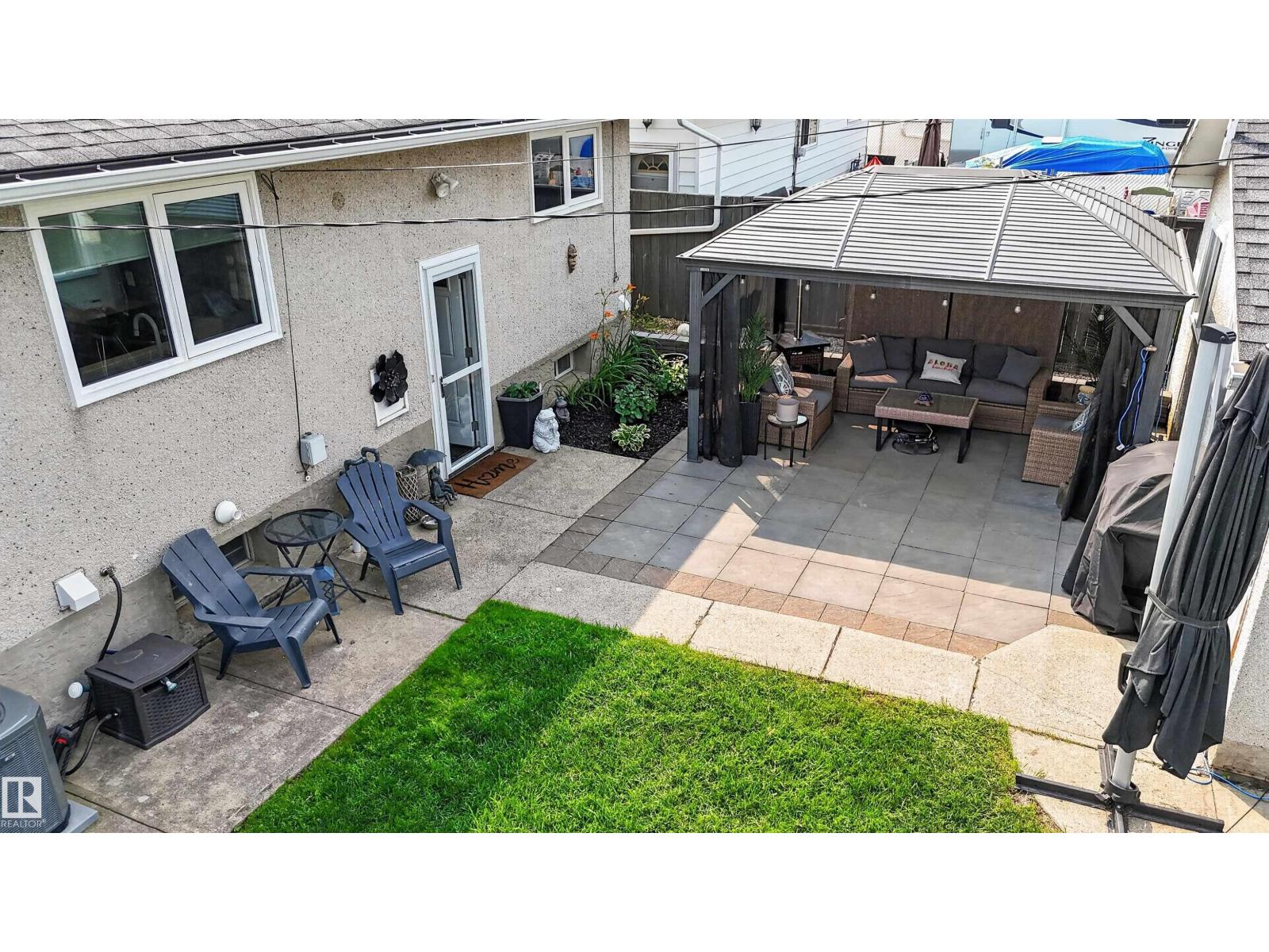 16046 95 Av Nw Property Photo 34